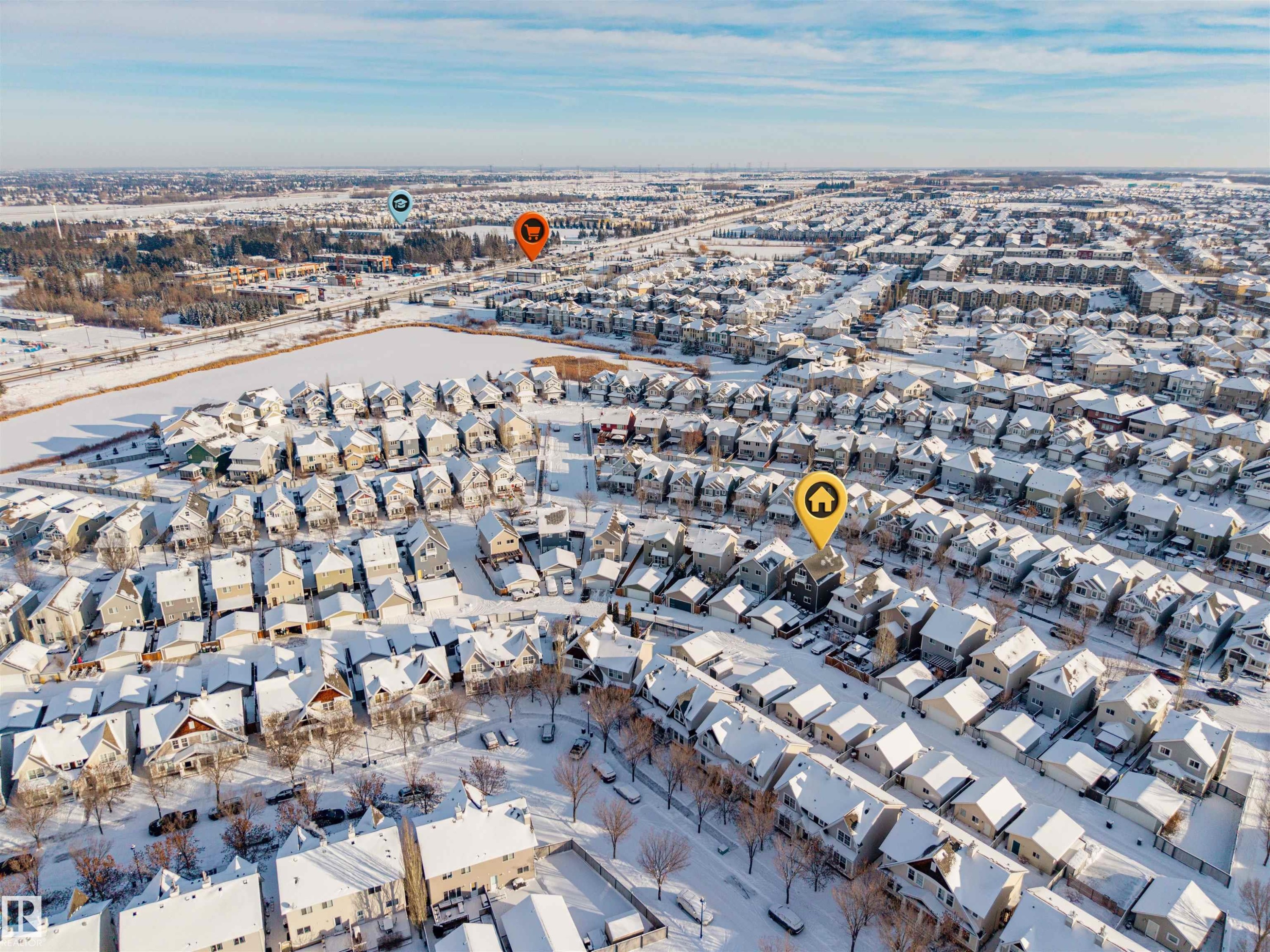 View of property location featuring nearby suburban area with easy access to shopping, schools, transportation and exclusive access to Summerside Lake. - 1312 74 Street, Edmonton, AB - Outdoor With View