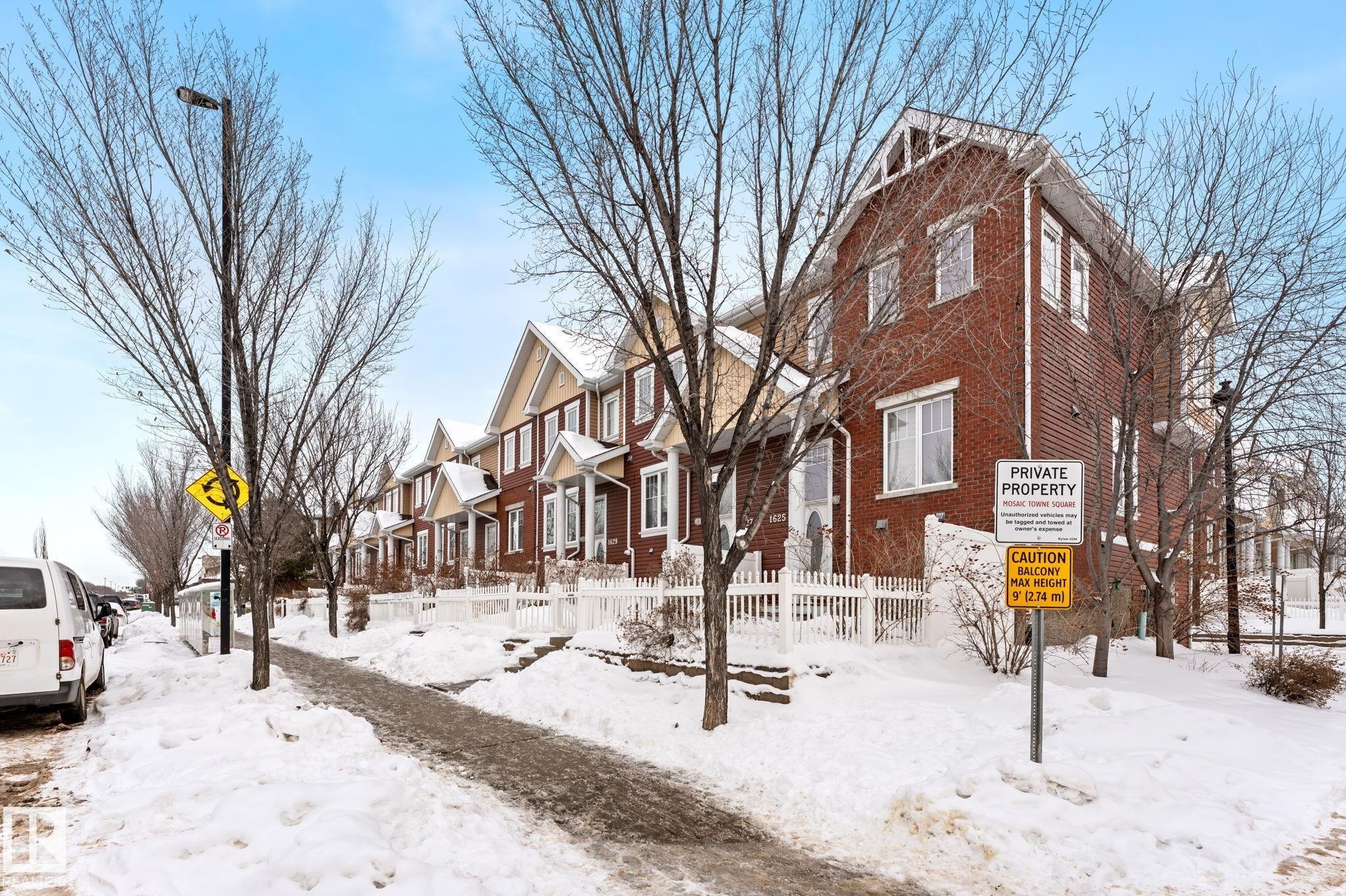 1641 Towne Centre Boulevard, Edmonton, AB - Outdoor With Facade