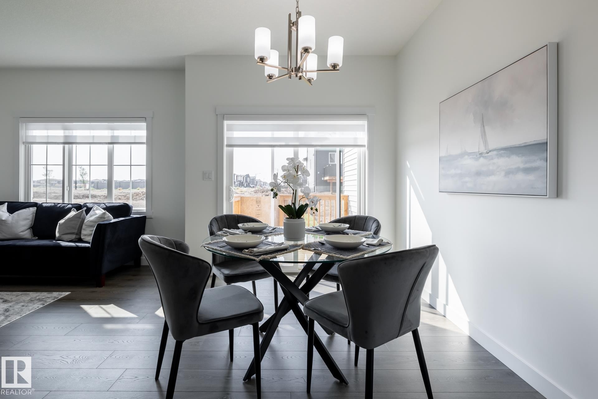 5226 Kinney Place, Edmonton, AB - Indoor