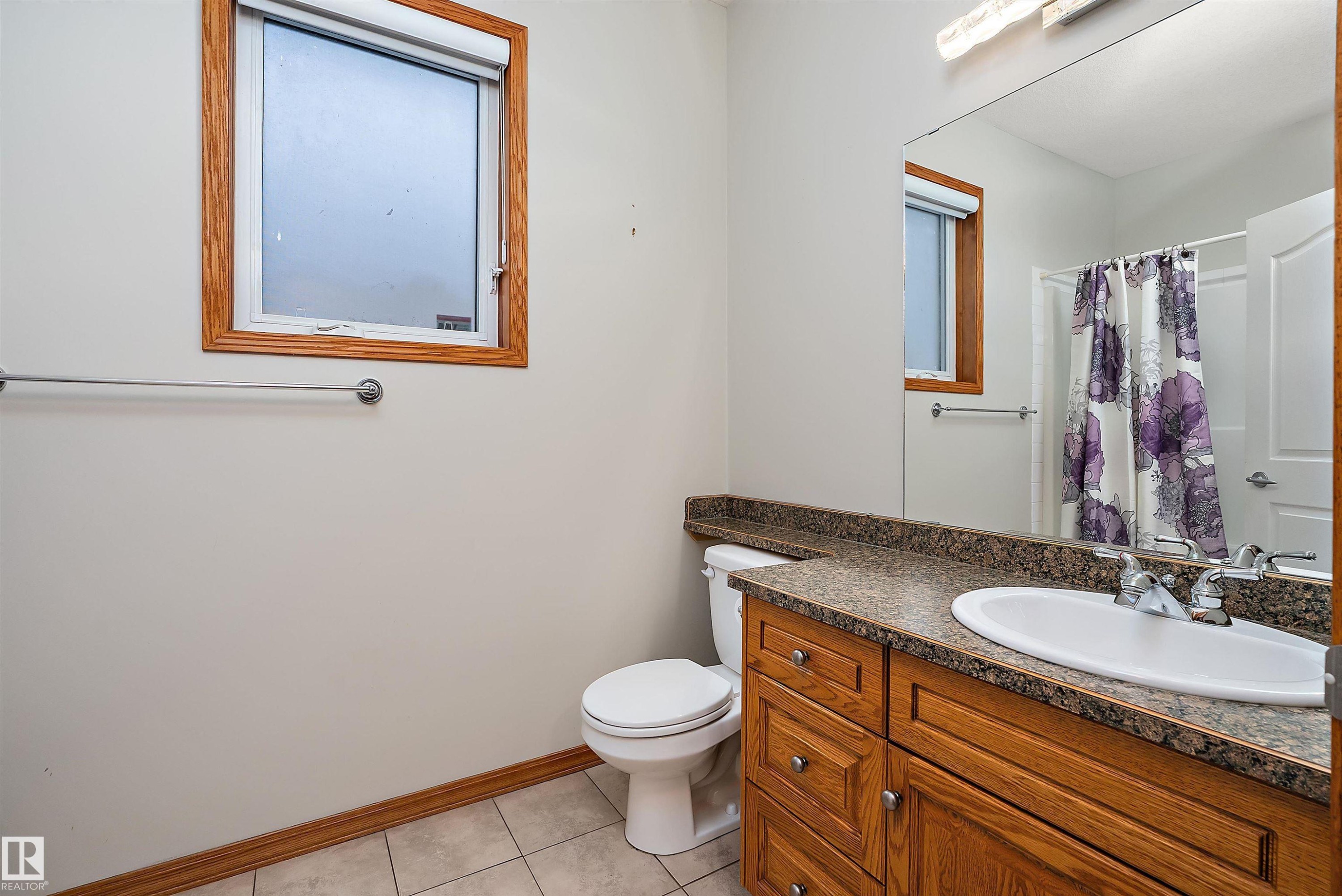 4931 48 Avenue, Onoway, AB - Indoor Photo Showing Bathroom