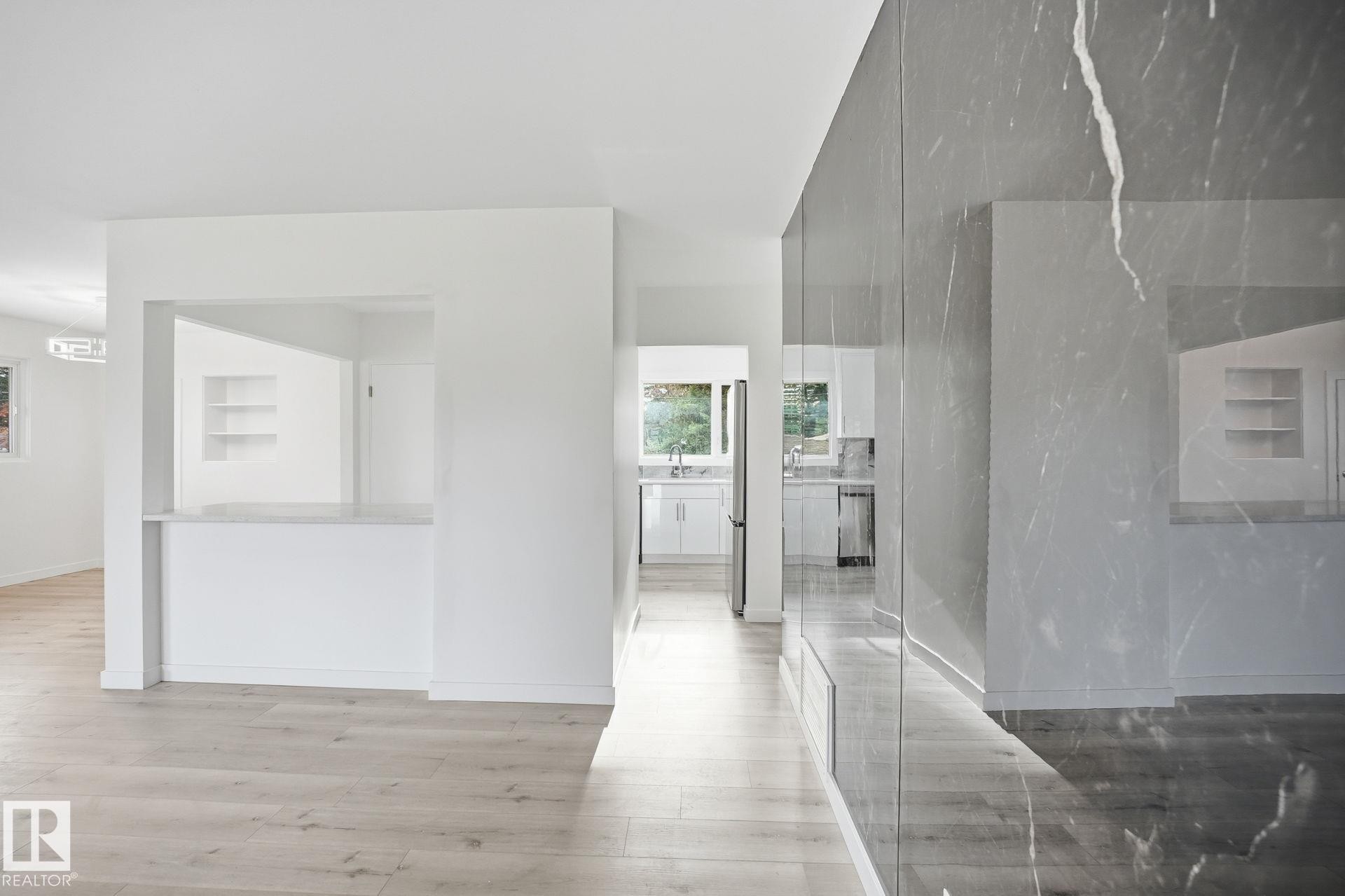 14719 87 Avenue, Edmonton, AB - Indoor Photo Showing Other Room