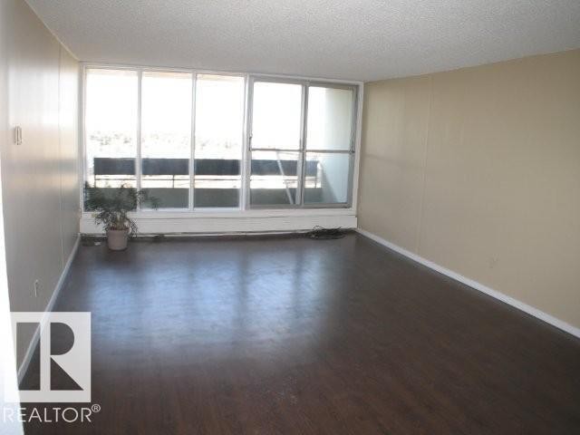 120 8745 165 Street, Edmonton, AB - Indoor Photo Showing Other Room