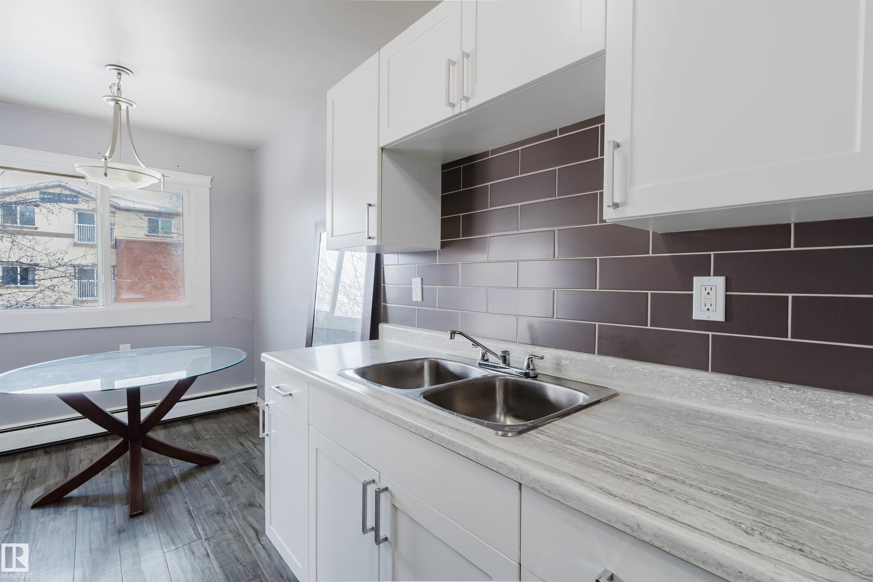 307 10140 151 Street, Edmonton, AB - Indoor Photo Showing Kitchen With Double Sink