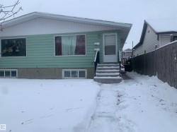 Upper unit 11813 55 Street NW Edmonton, AB T5W 3P7