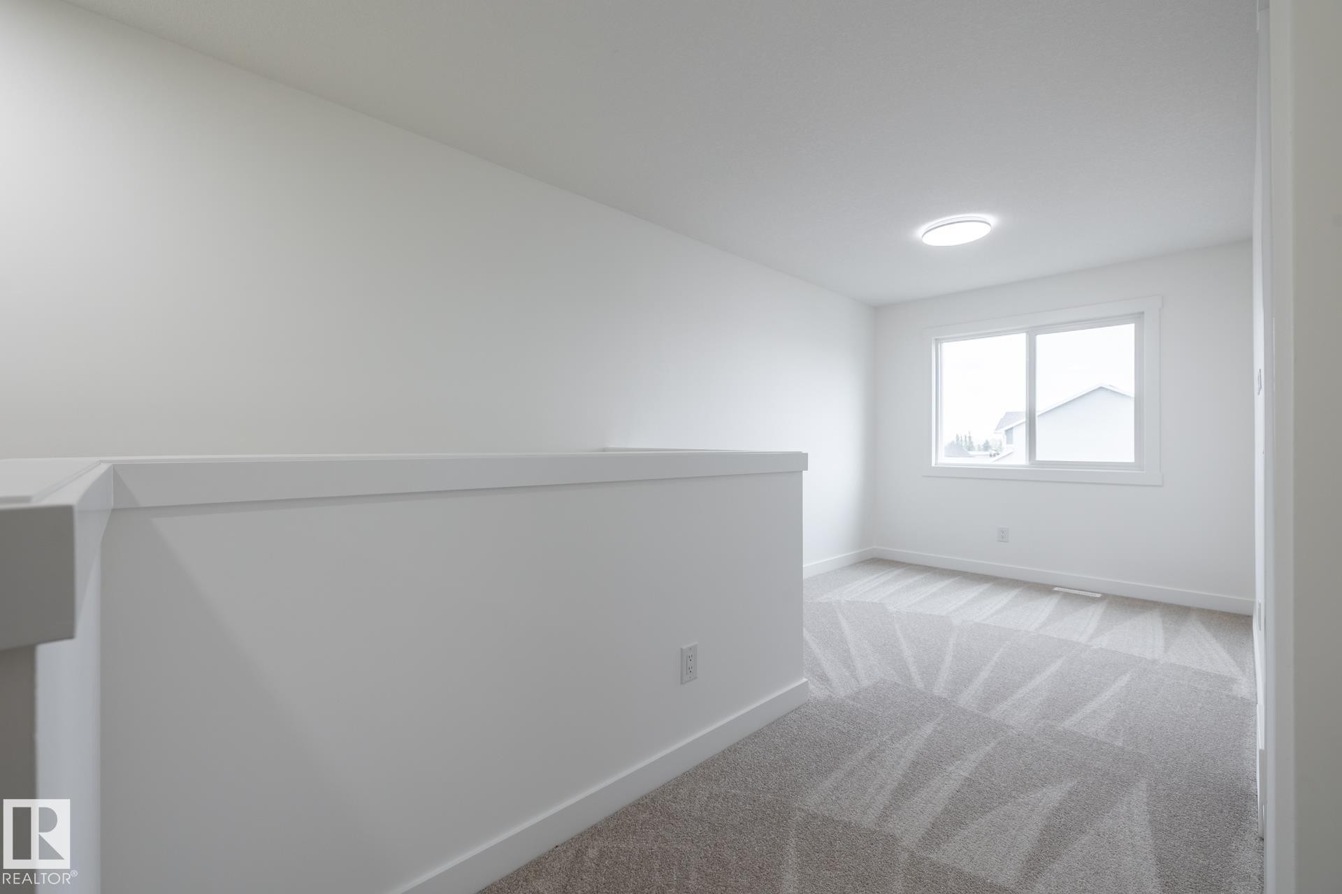 235 157 Avenue, Edmonton, AB - Indoor Photo Showing Other Room
