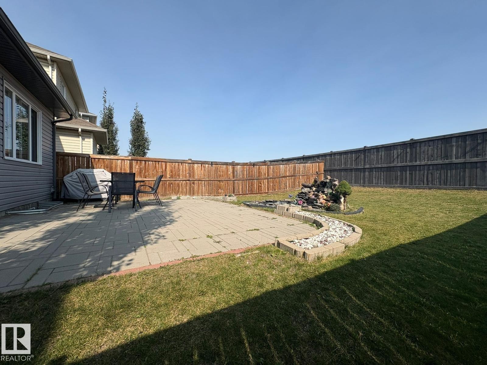 17023 38 Street, Edmonton, AB - Outdoor