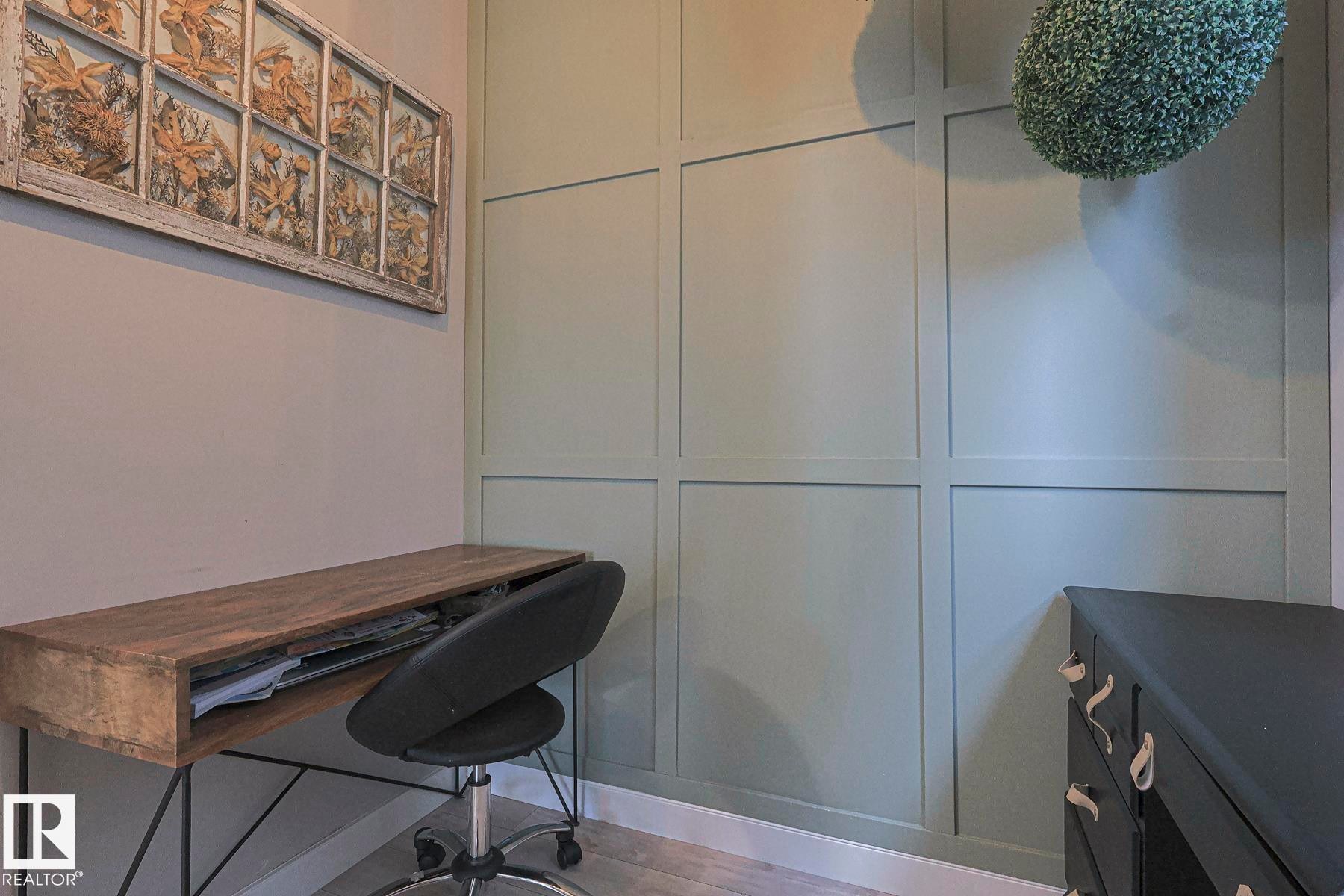 2011 201 Street, Edmonton, AB - Indoor Photo Showing Other Room