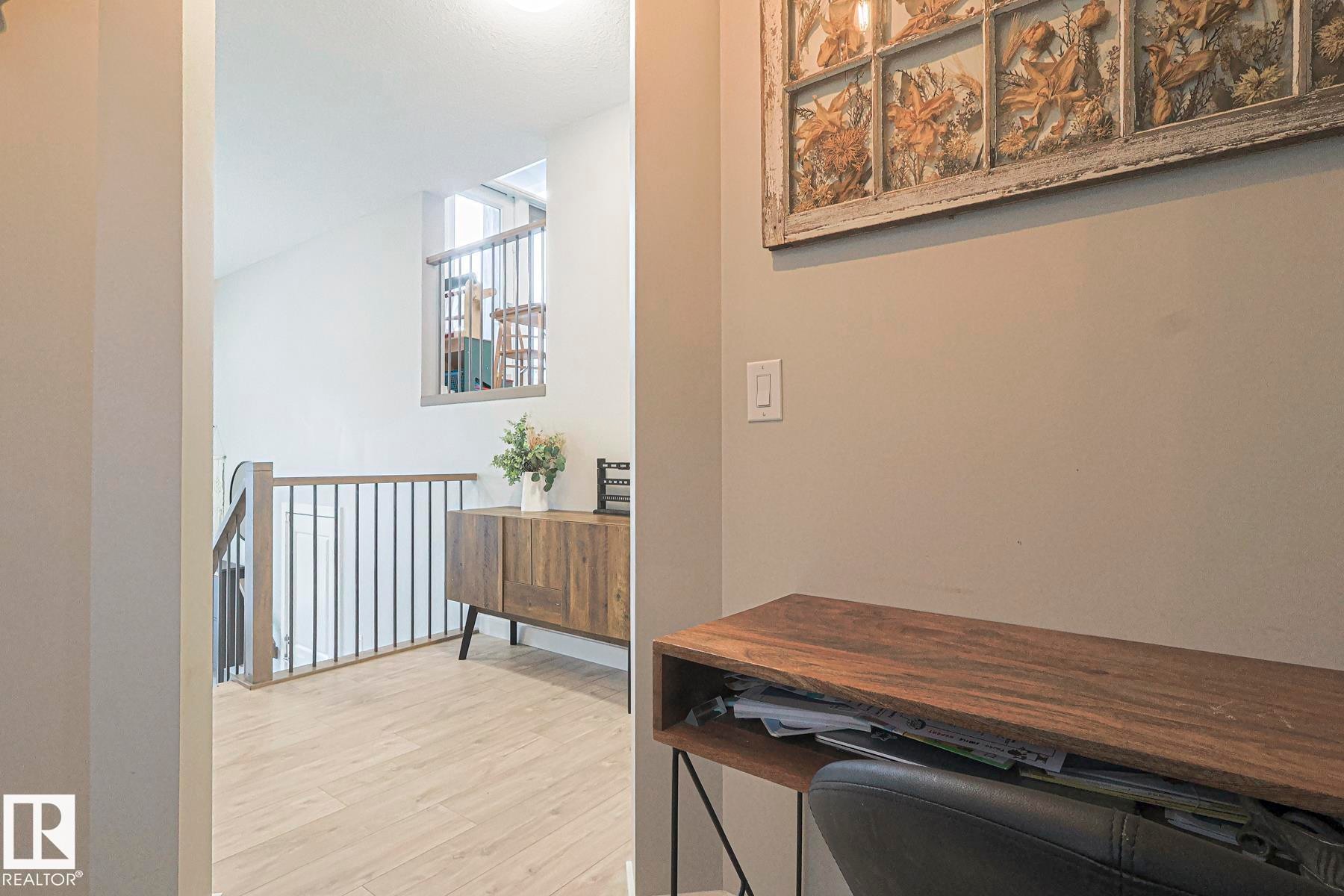 2011 201 Street, Edmonton, AB - Indoor Photo Showing Other Room