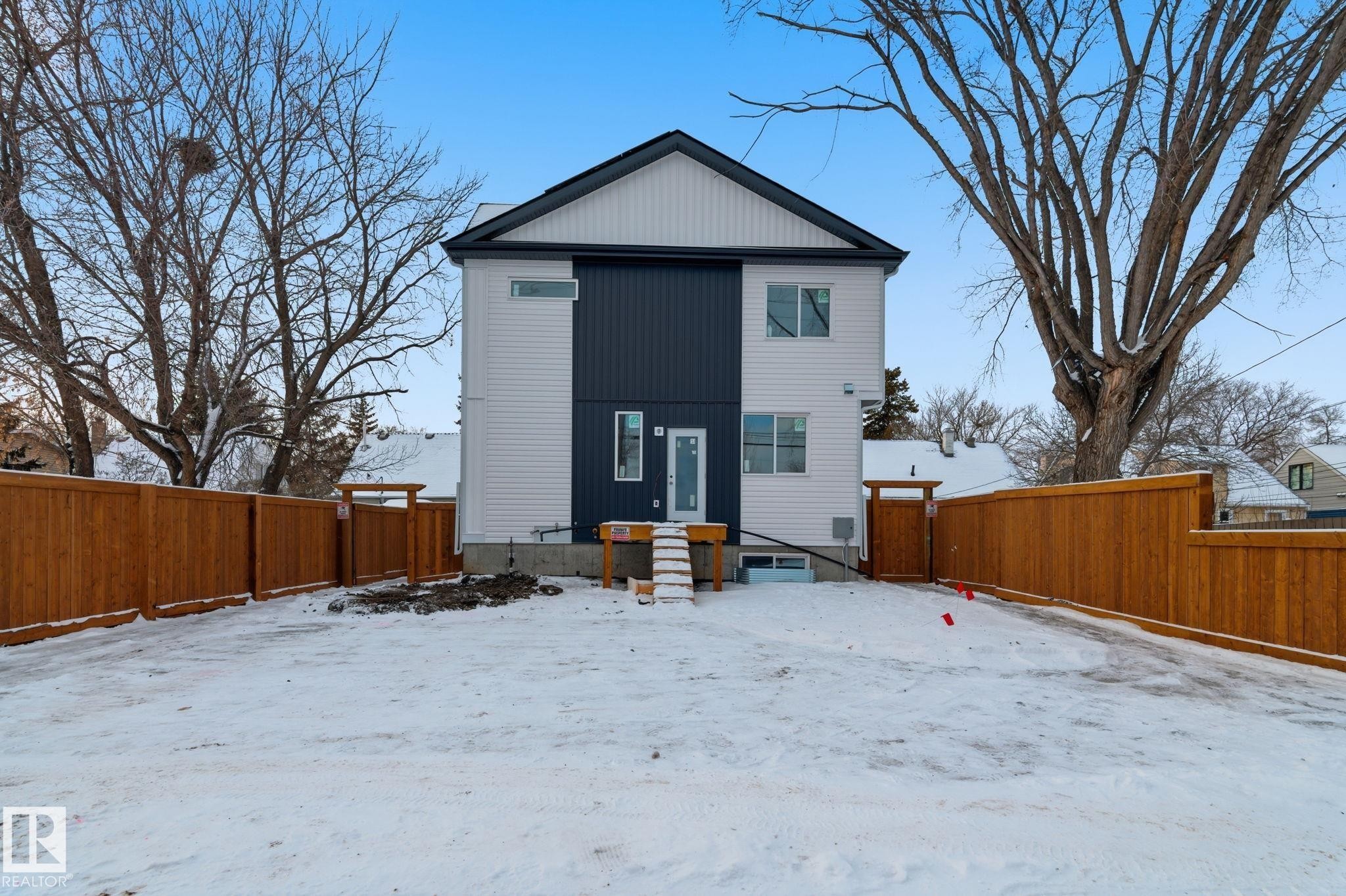 11323 106 St, Edmonton, AB - Outdoor