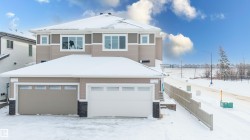 933 19 Avenue Edmonton, AB T6T 2X4