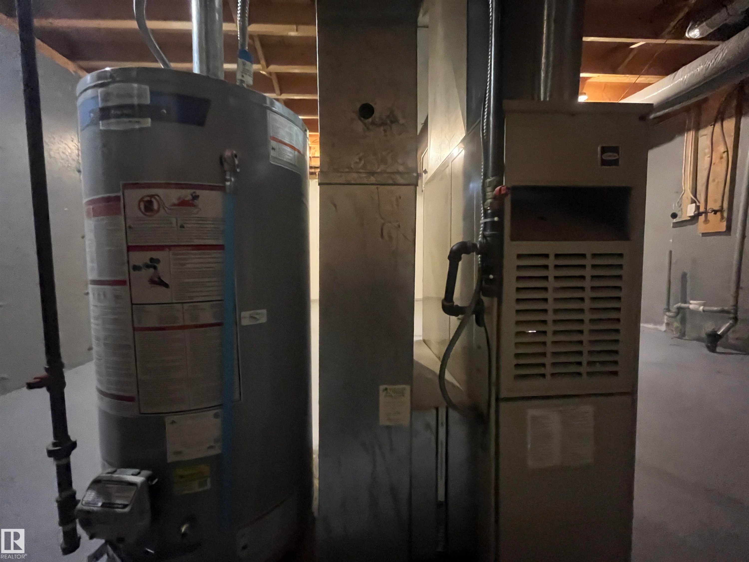 F-17 Imperial Crescent, Devon, AB - Indoor Photo Showing Basement