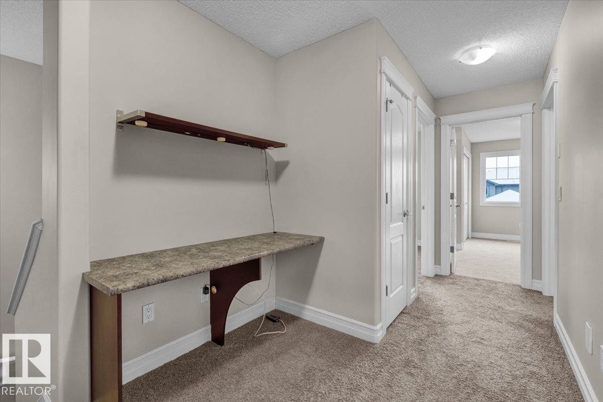 Edmonton, AB - Indoor Photo Showing Other Room