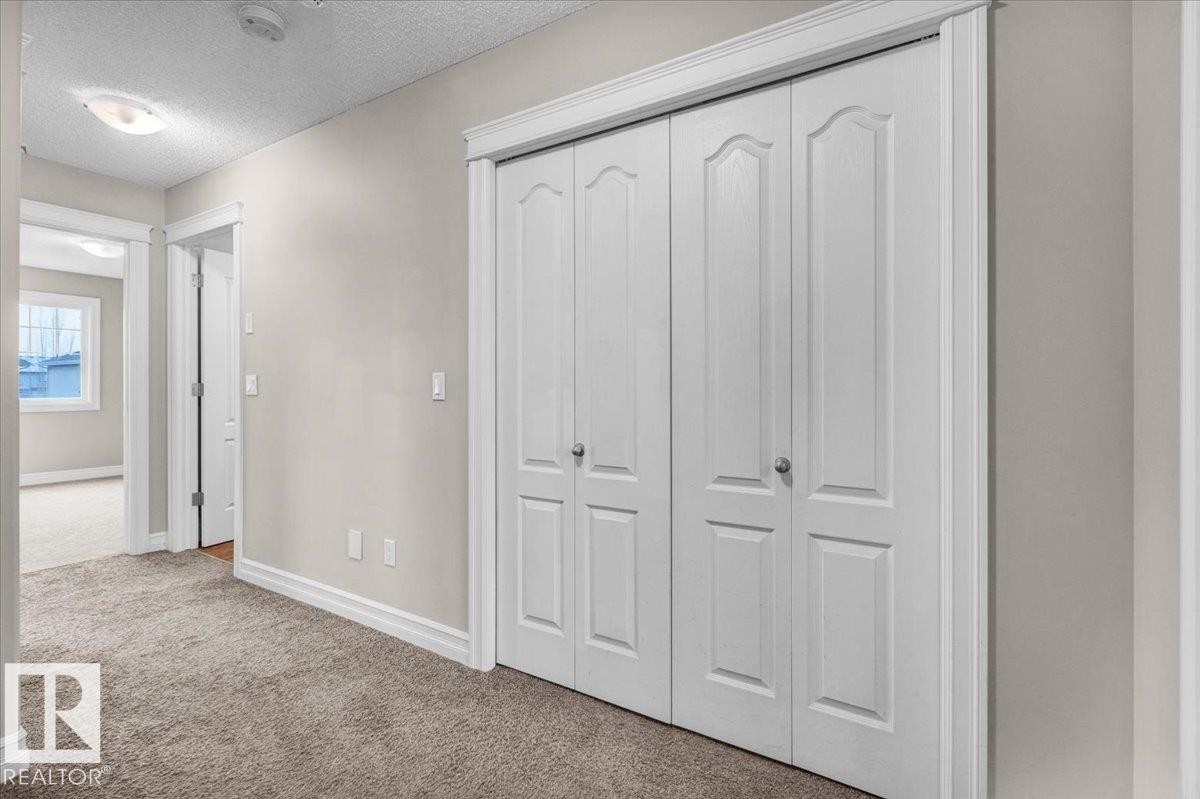 Edmonton, AB - Indoor Photo Showing Other Room