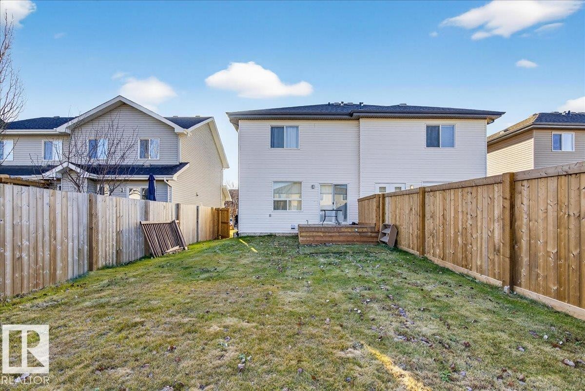 Edmonton, AB - Outdoor