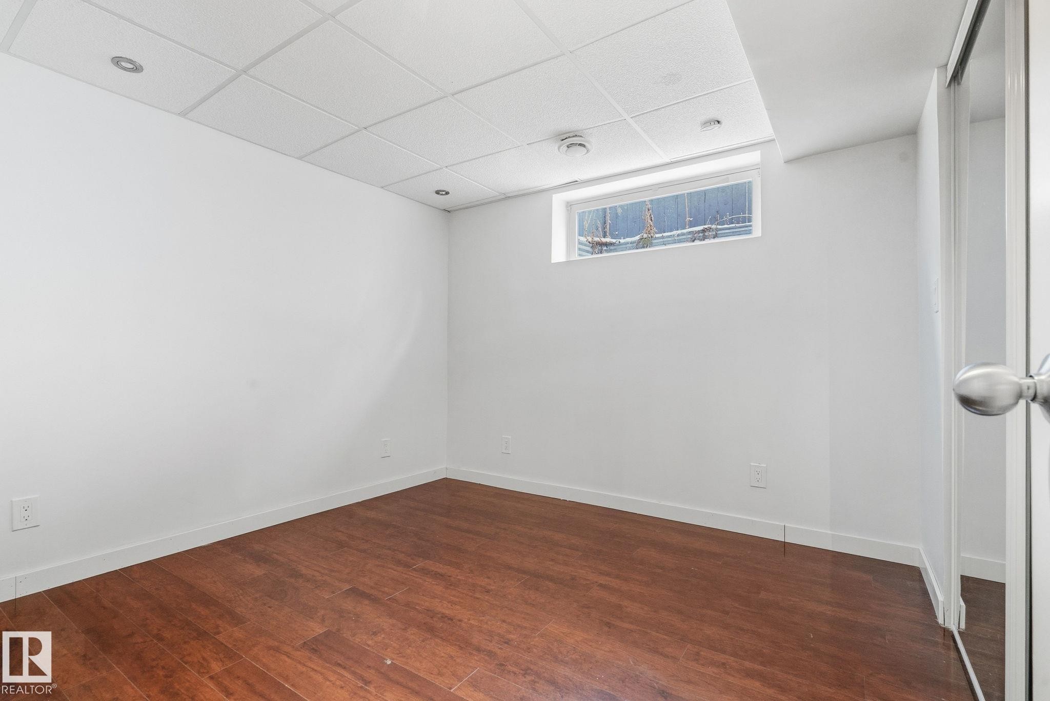 1873 Towne Centre Boulevard, Edmonton, AB - Indoor Photo Showing Other Room