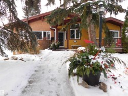 5704 144 Street Edmonton, AB T6H 4H4