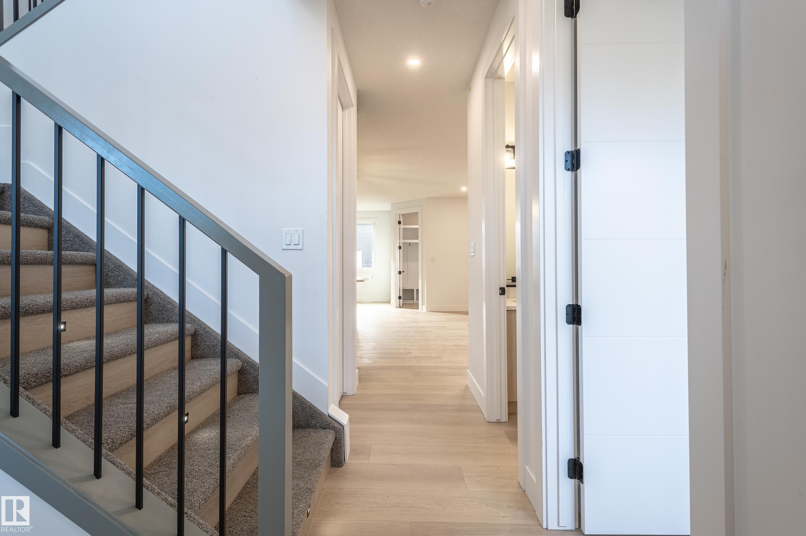 6229 Hampton Gray Avenue, Edmonton, AB - Indoor Photo Showing Other Room