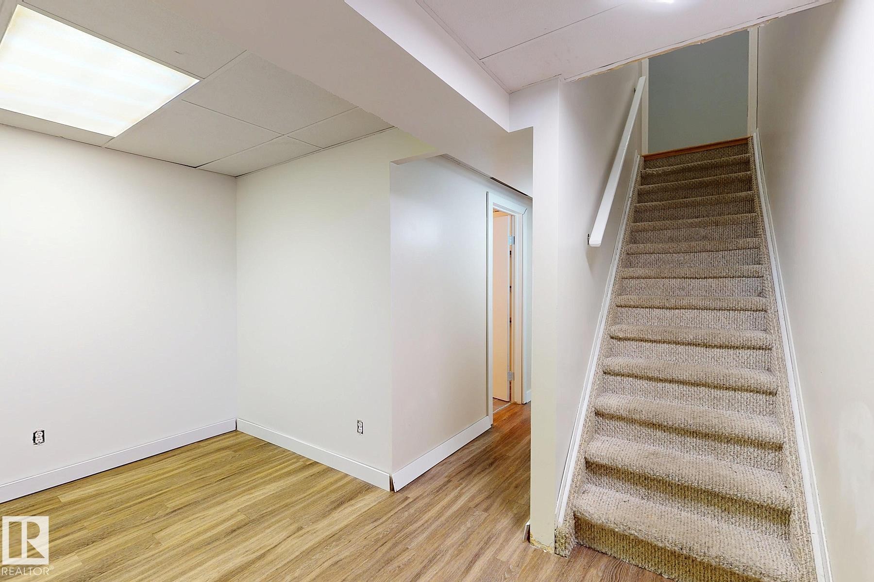 131 Garland Crescent, Sherwood Park, AB - Indoor Photo Showing Other Room