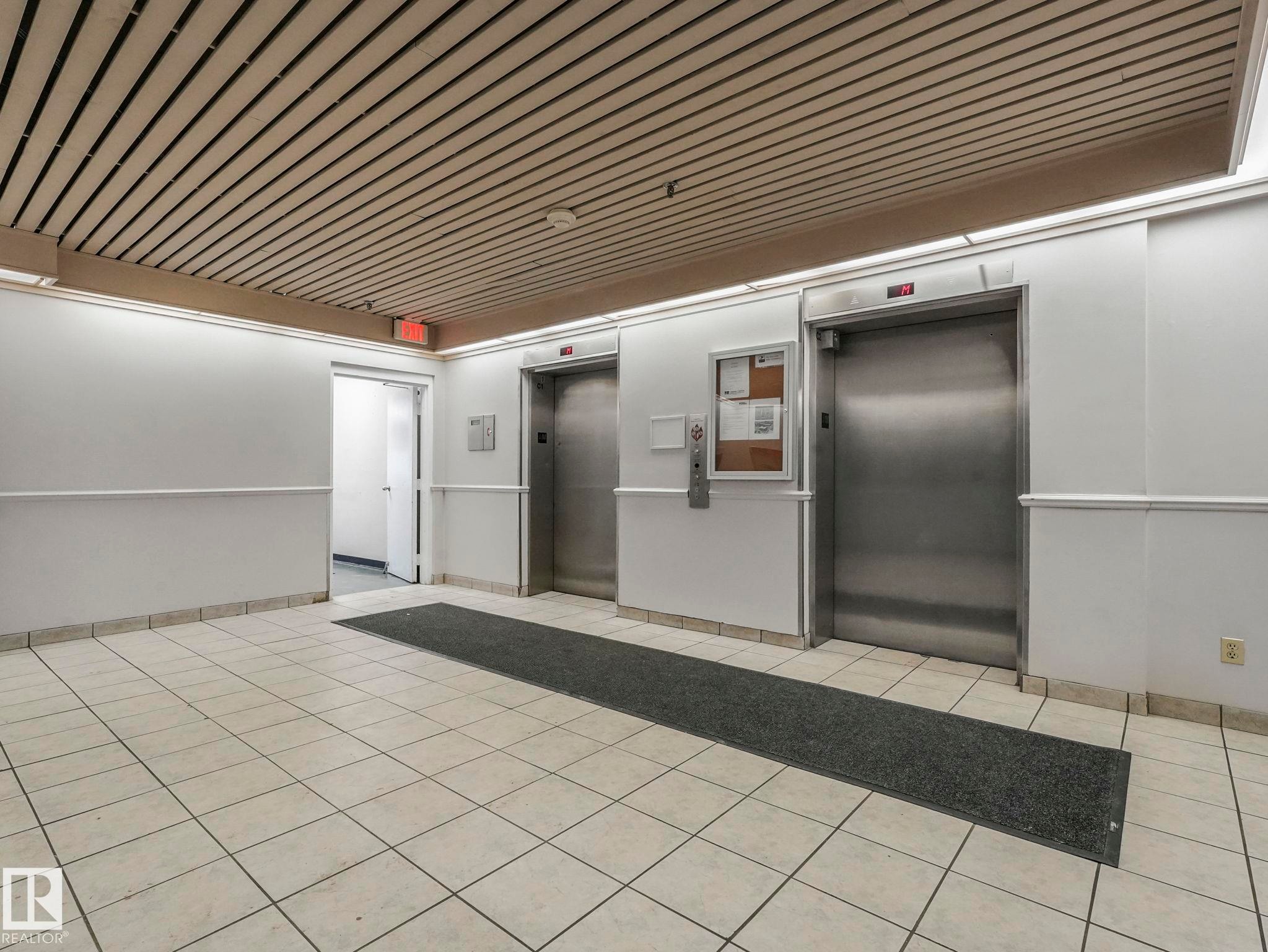 406 10125 109 Street, Edmonton, AB - Photo Showing Other Room