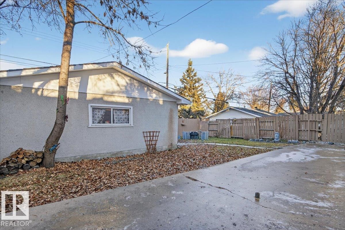 16206 79A Avenue, Edmonton, AB - Outdoor