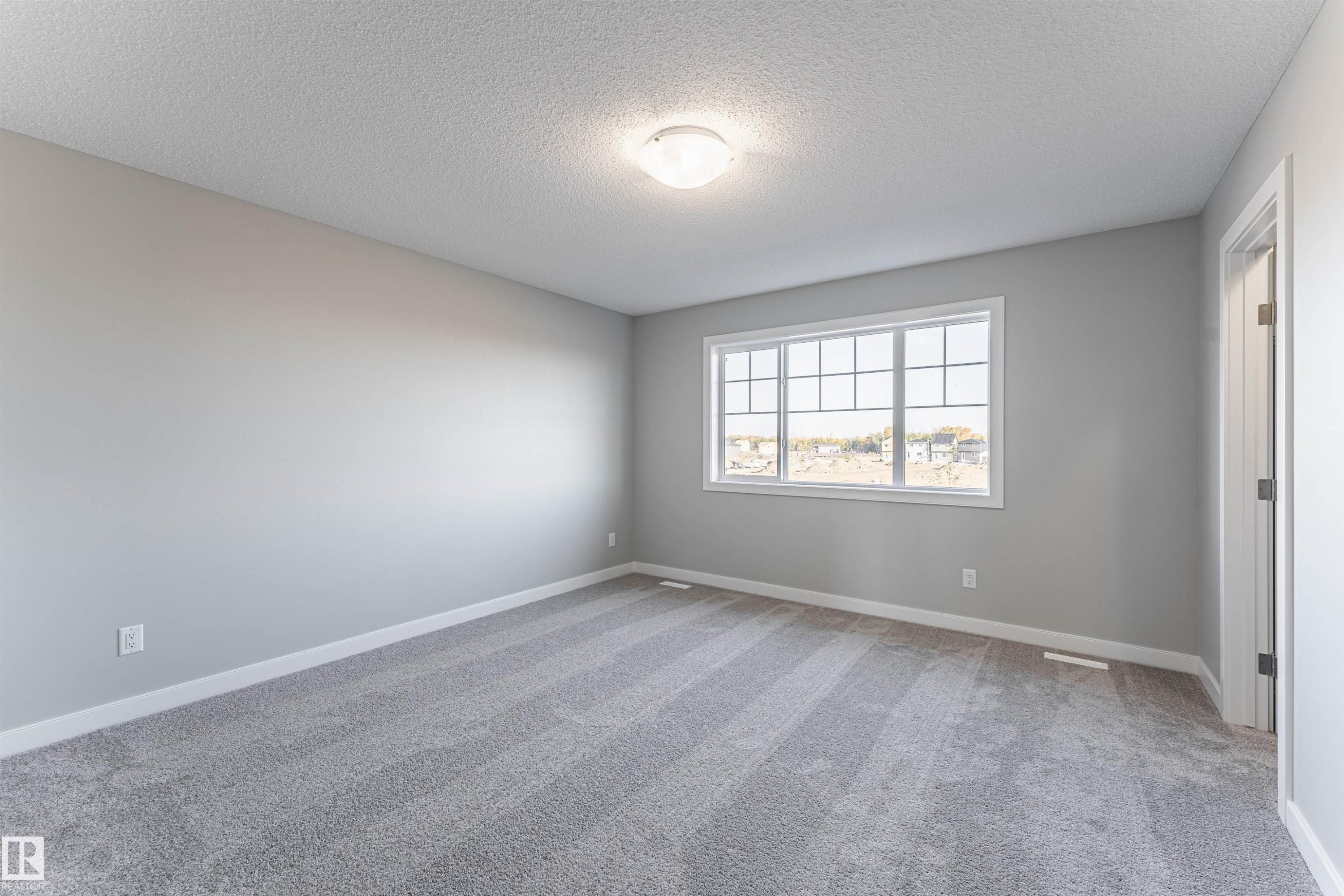 20512 22 Avenue, Edmonton, AB - Indoor Photo Showing Other Room