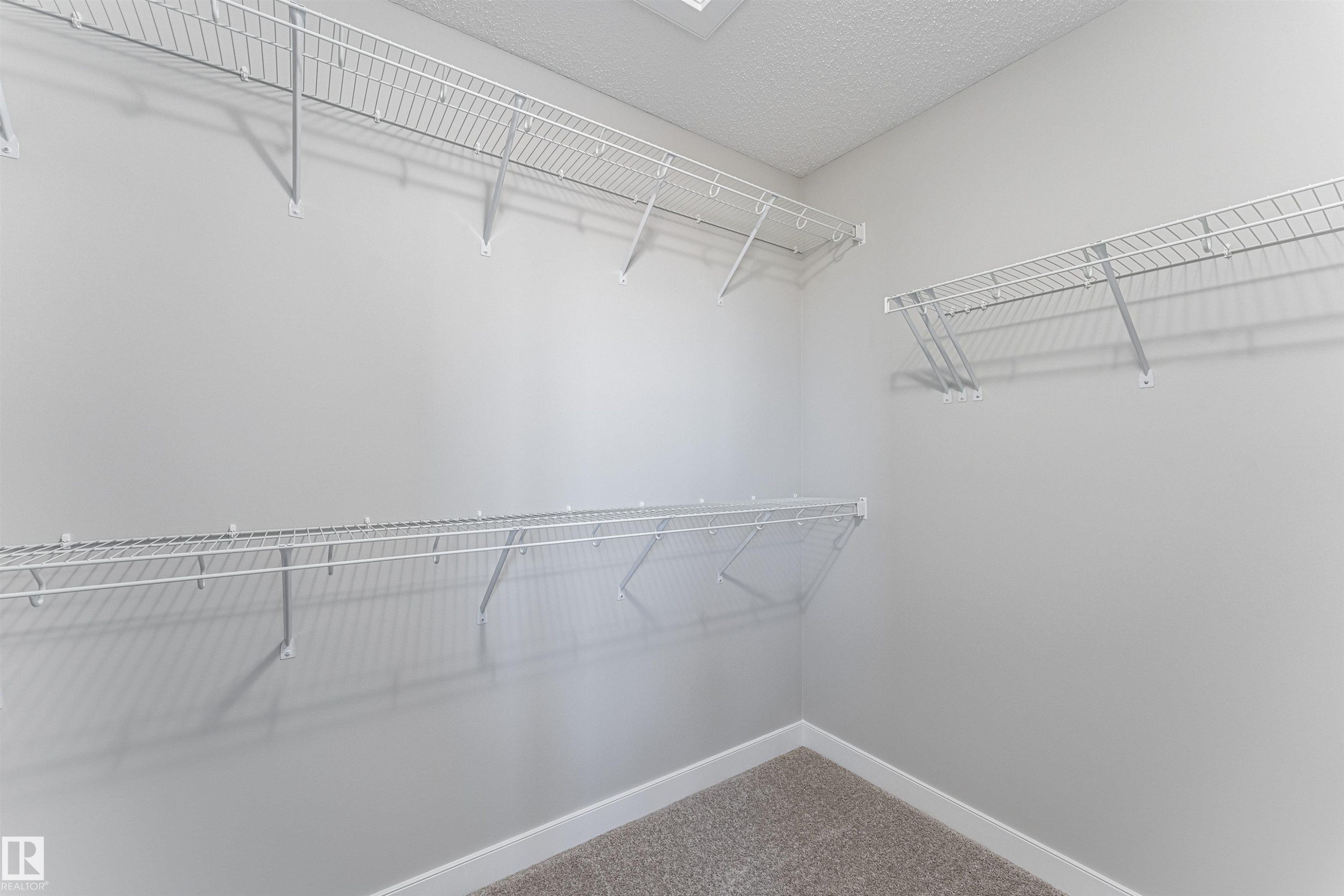 20512 22 Avenue, Edmonton, AB - Indoor With Storage