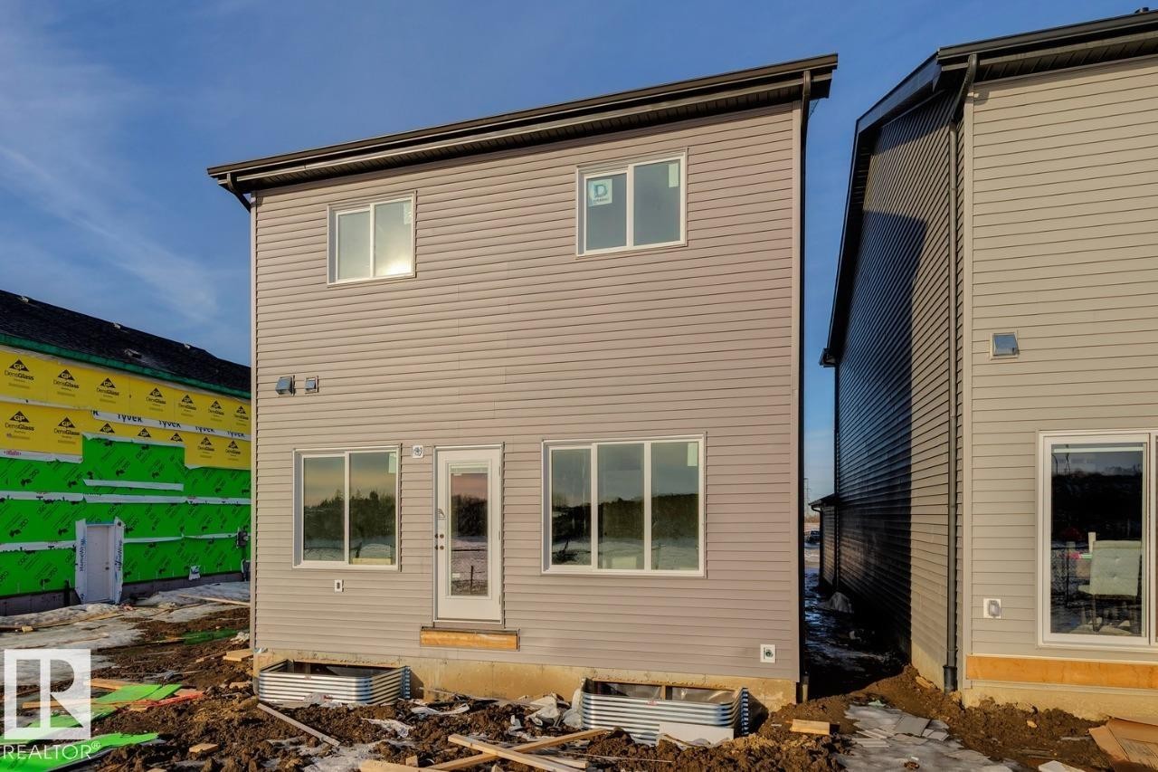 2615 5 Avenue, Edmonton, AB - Outdoor With Exterior