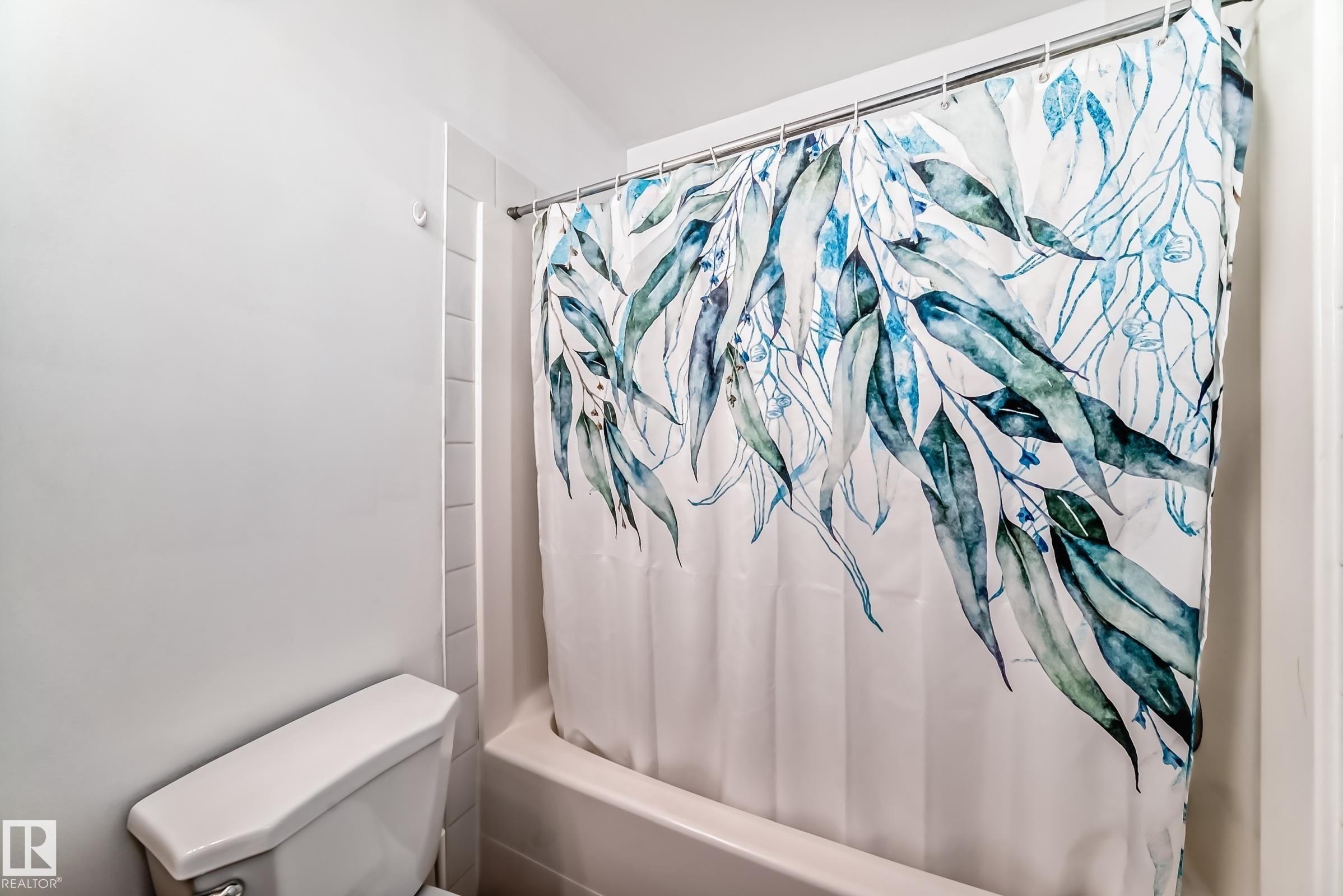 307 10118 95 Street, Edmonton, AB - Indoor