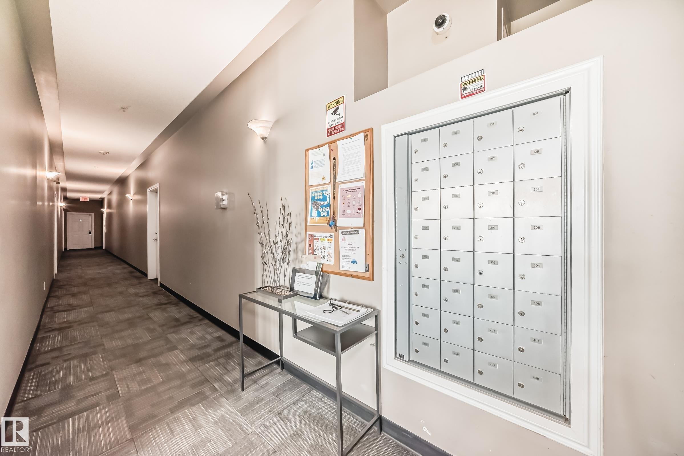 307 10118 95 Street, Edmonton, AB - Indoor Photo Showing Other Room