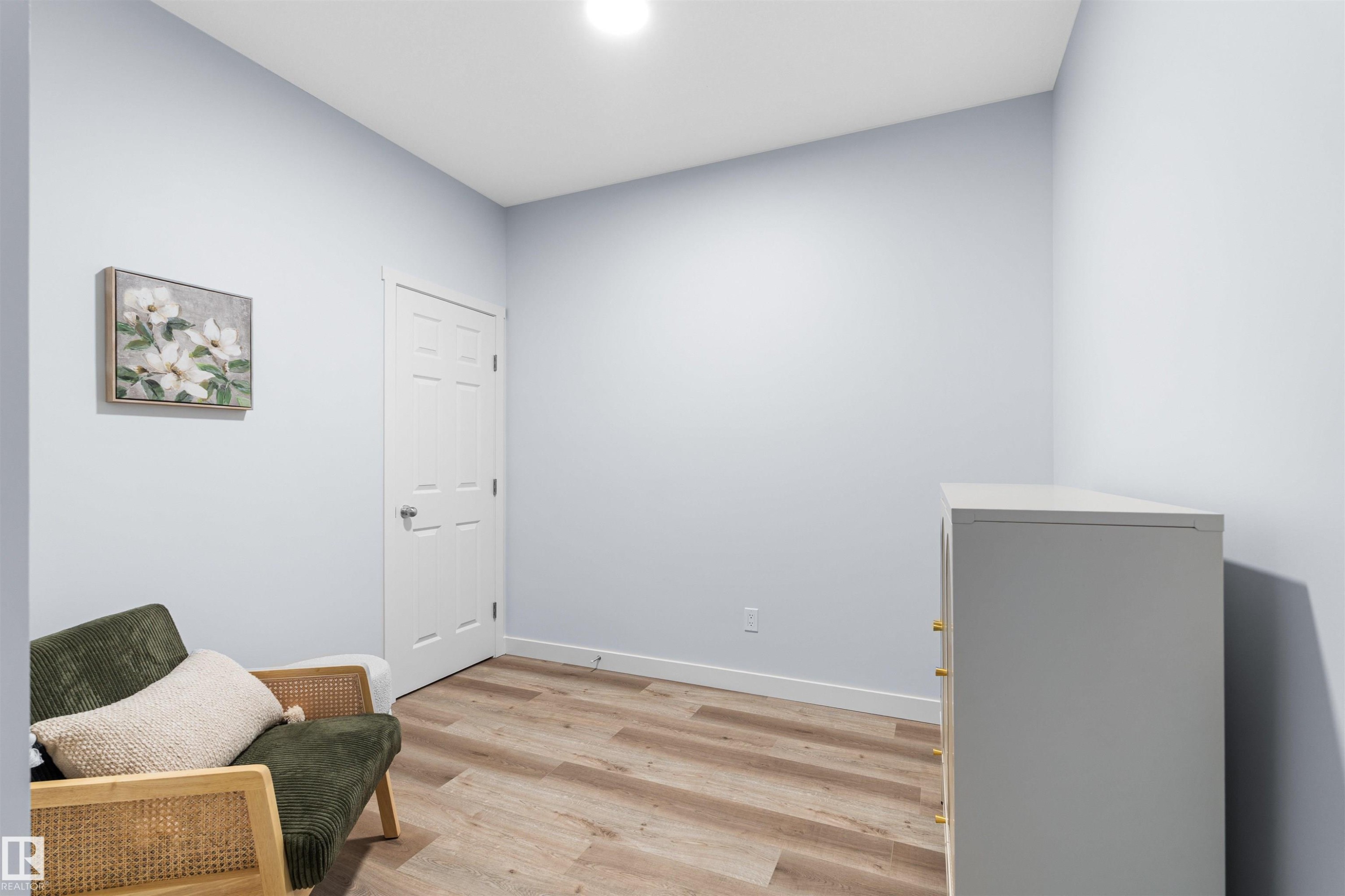 2013 209A Street, Edmonton, AB - Indoor Photo Showing Other Room