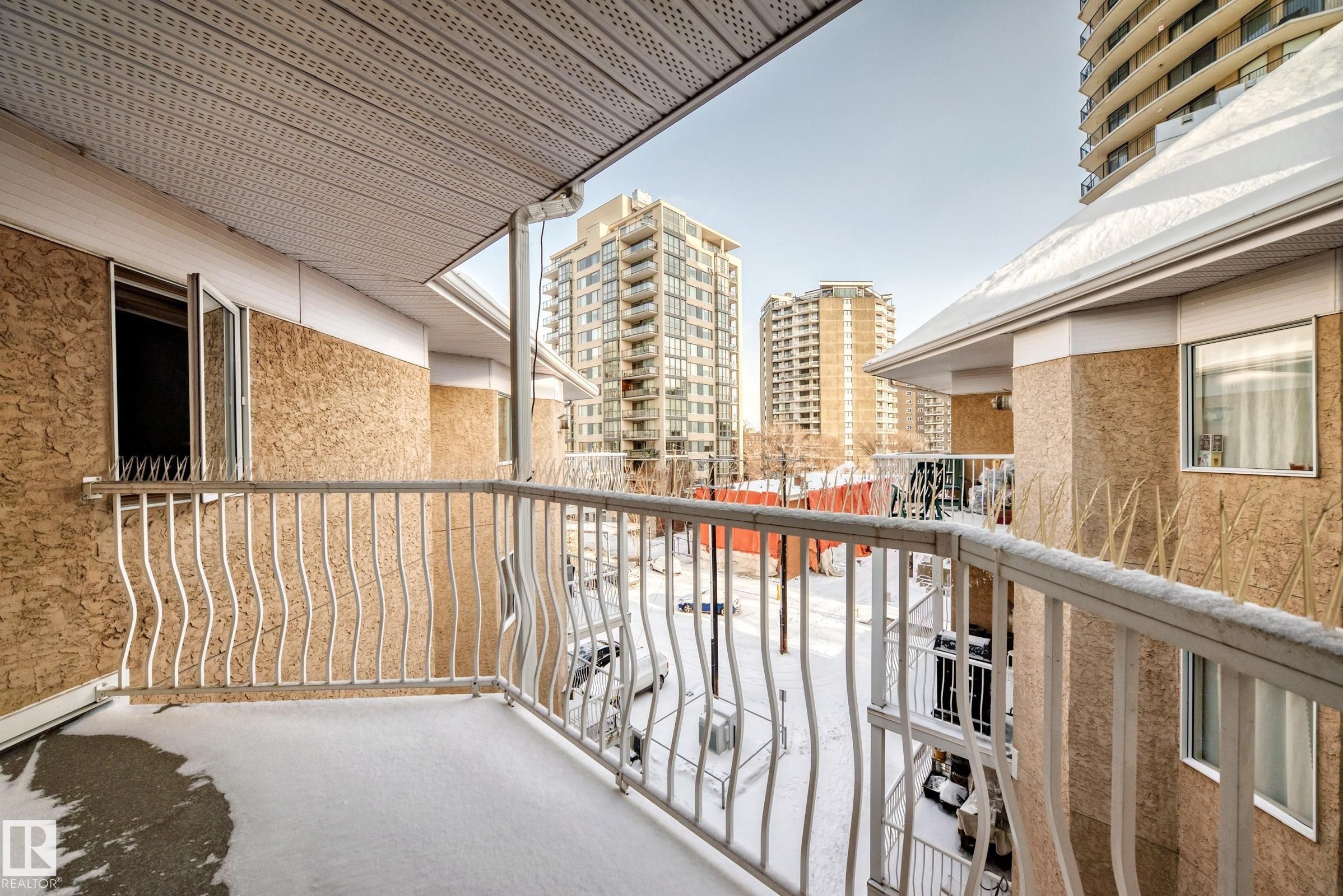 Balcony with a view of city - 507 11716 100 Avenue, Edmonton, AB - Outdoor With Balcony With Exterior