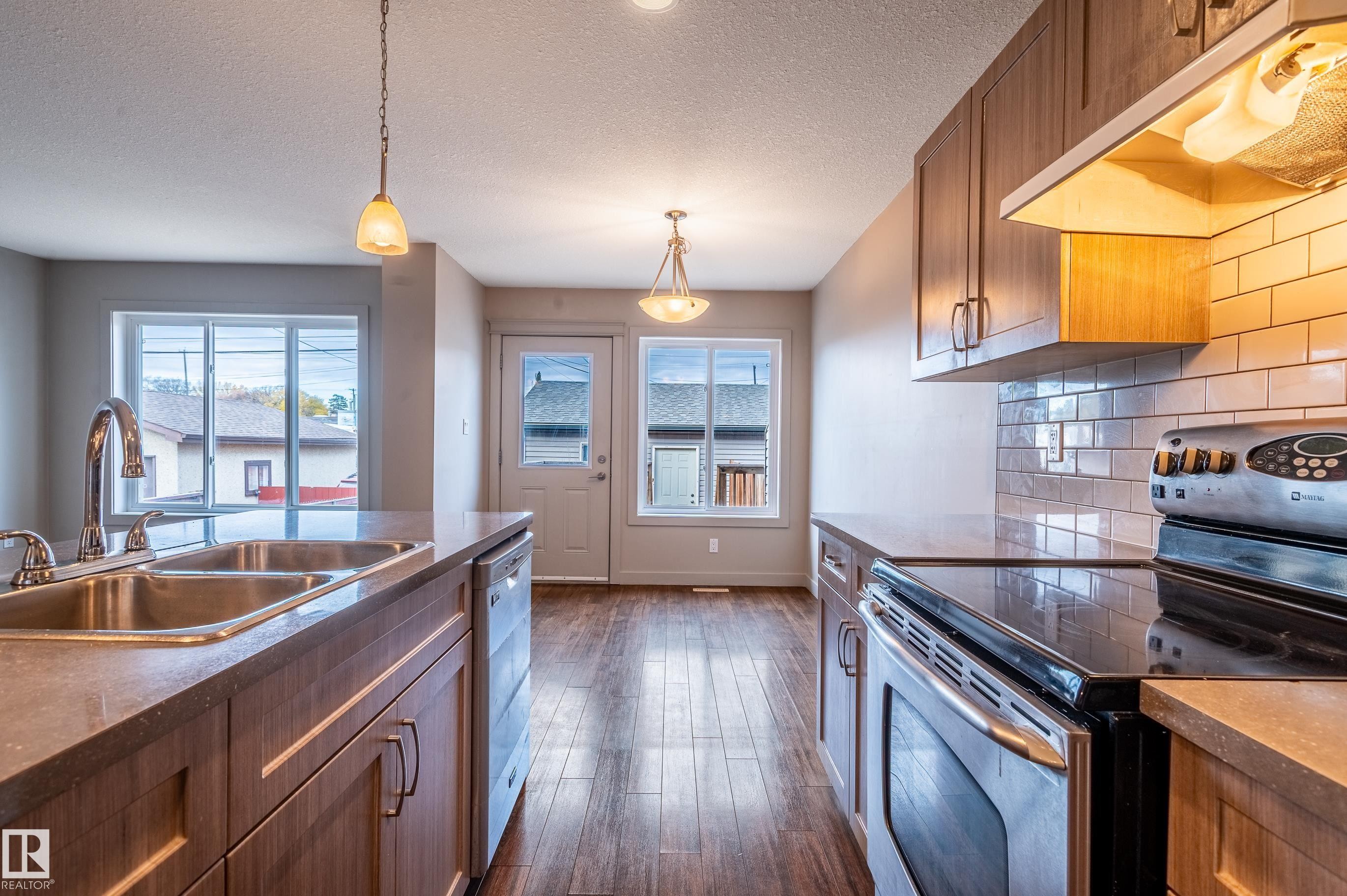 12126 65 Street, Edmonton, AB - Indoor Photo Showing Kitchen With Double Sink