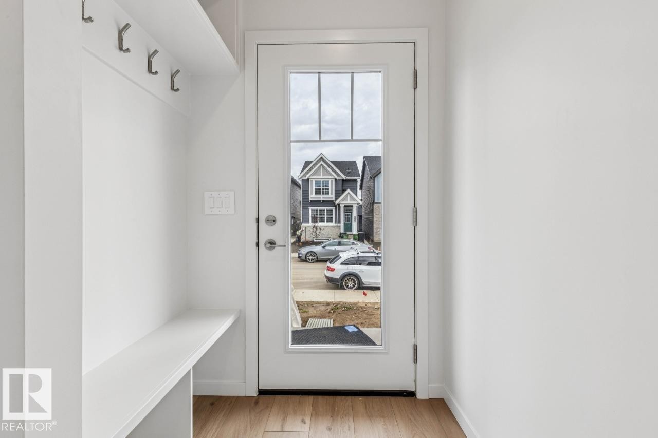 8128 228 Street Nw, Edmonton, AB - Indoor Photo Showing Other Room