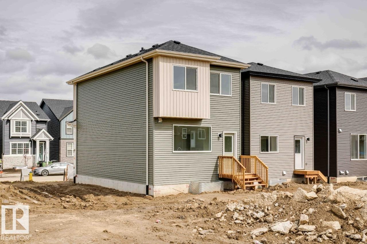 8128 228 Street Nw, Edmonton, AB - Outdoor