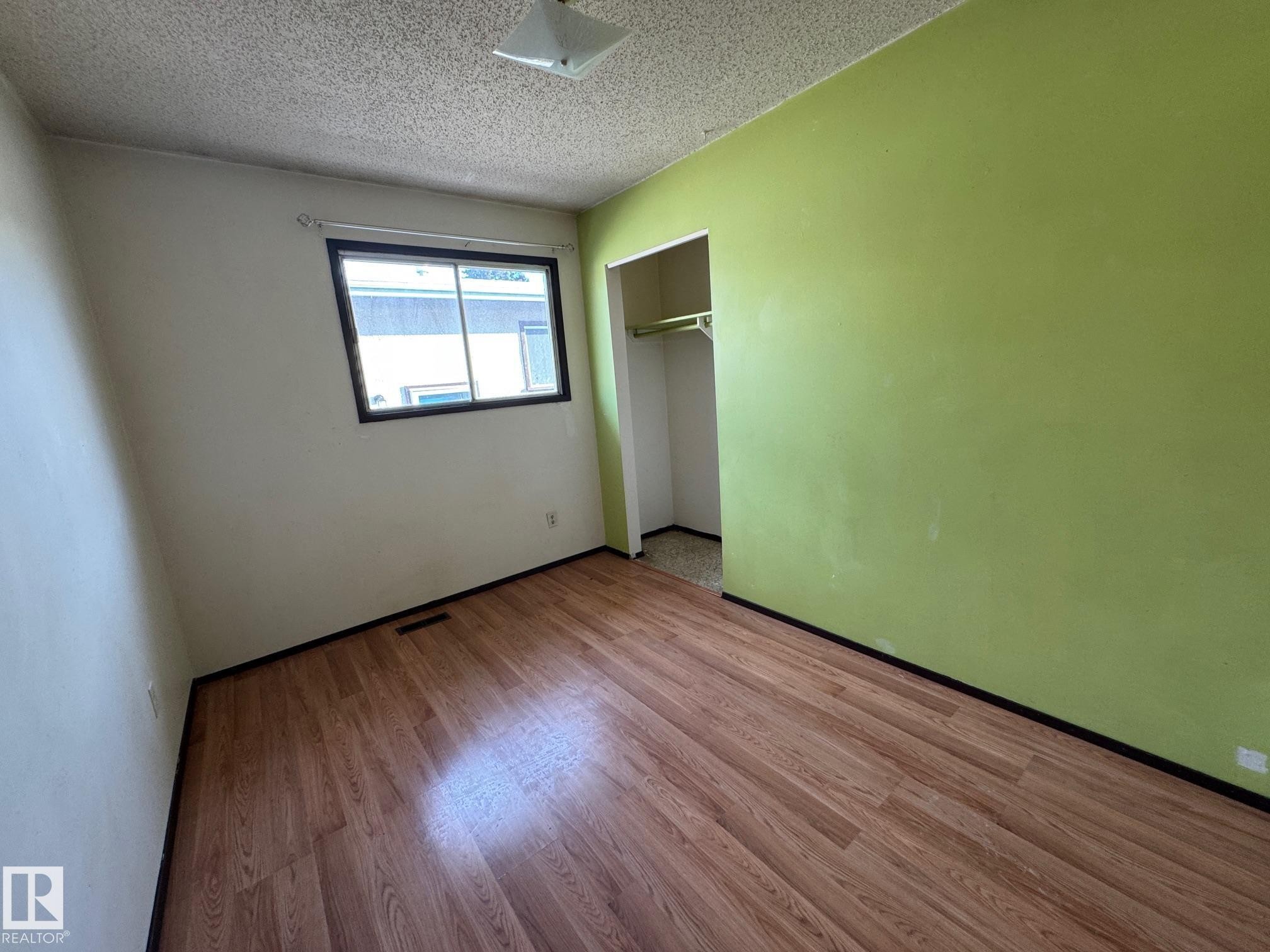 4204 42 Avenue, Stony Plain, AB - Indoor Photo Showing Other Room