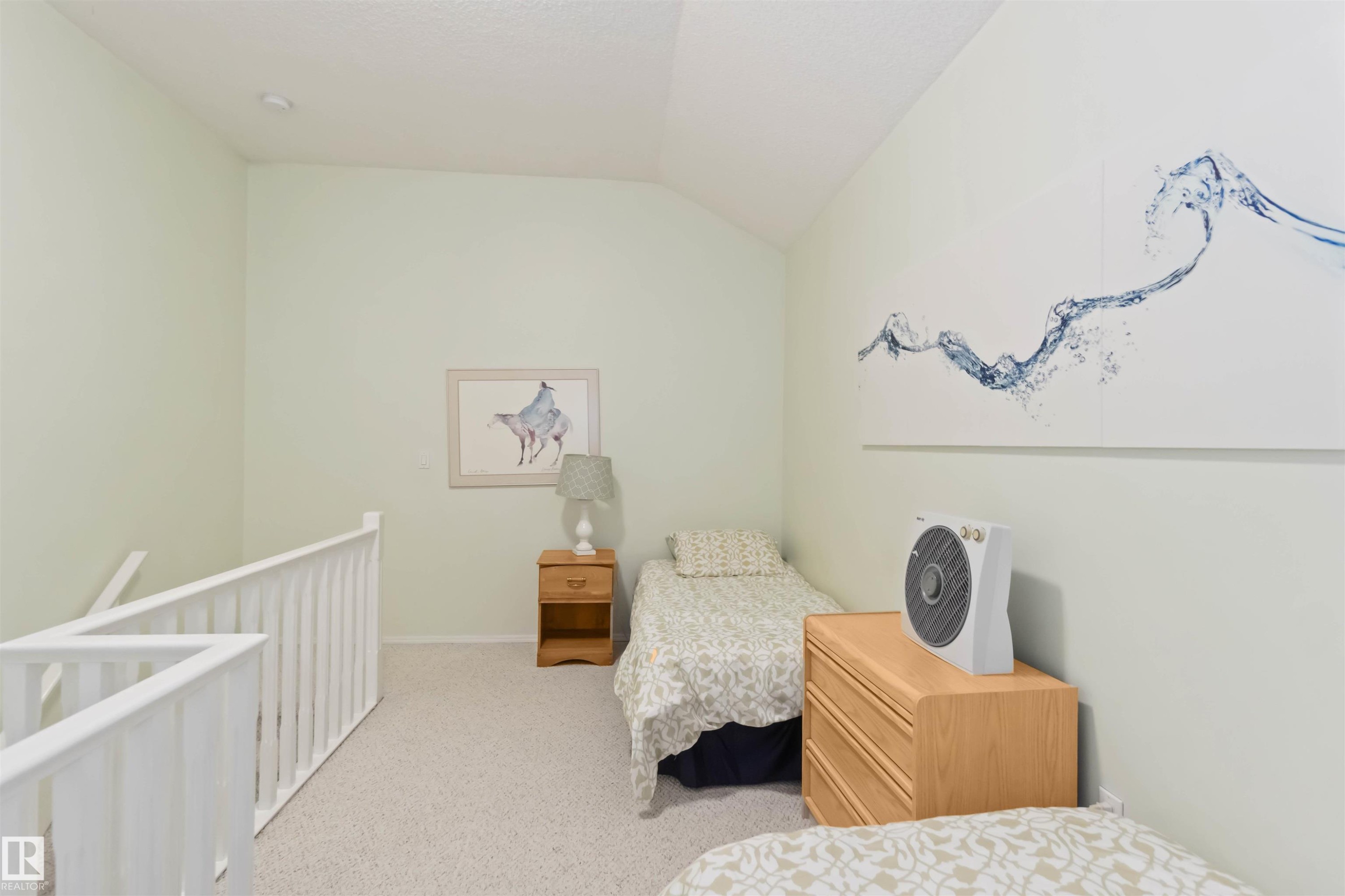 312 15499 Castle Downs Road, Edmonton, AB - Indoor Photo Showing Bedroom