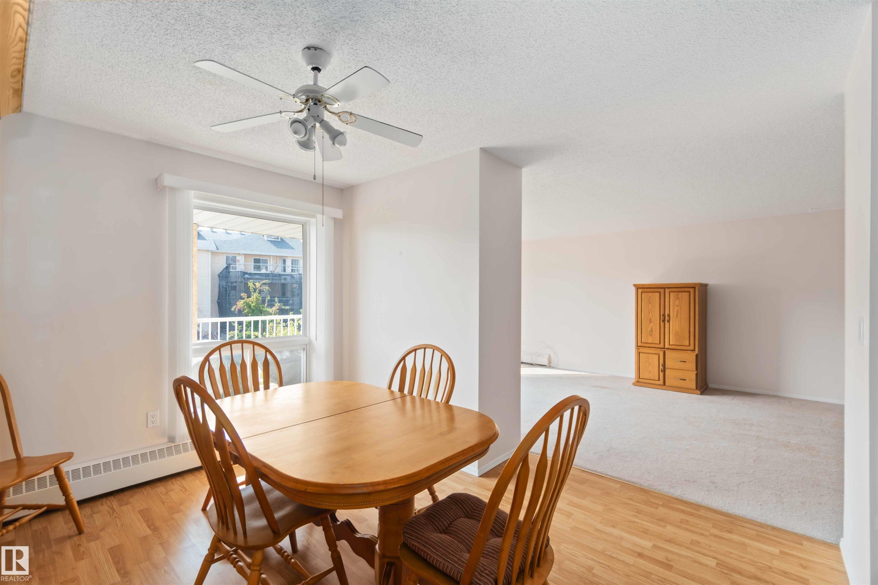312 15499 Castle Downs Road, Edmonton, AB - Indoor Photo Showing Dining Room