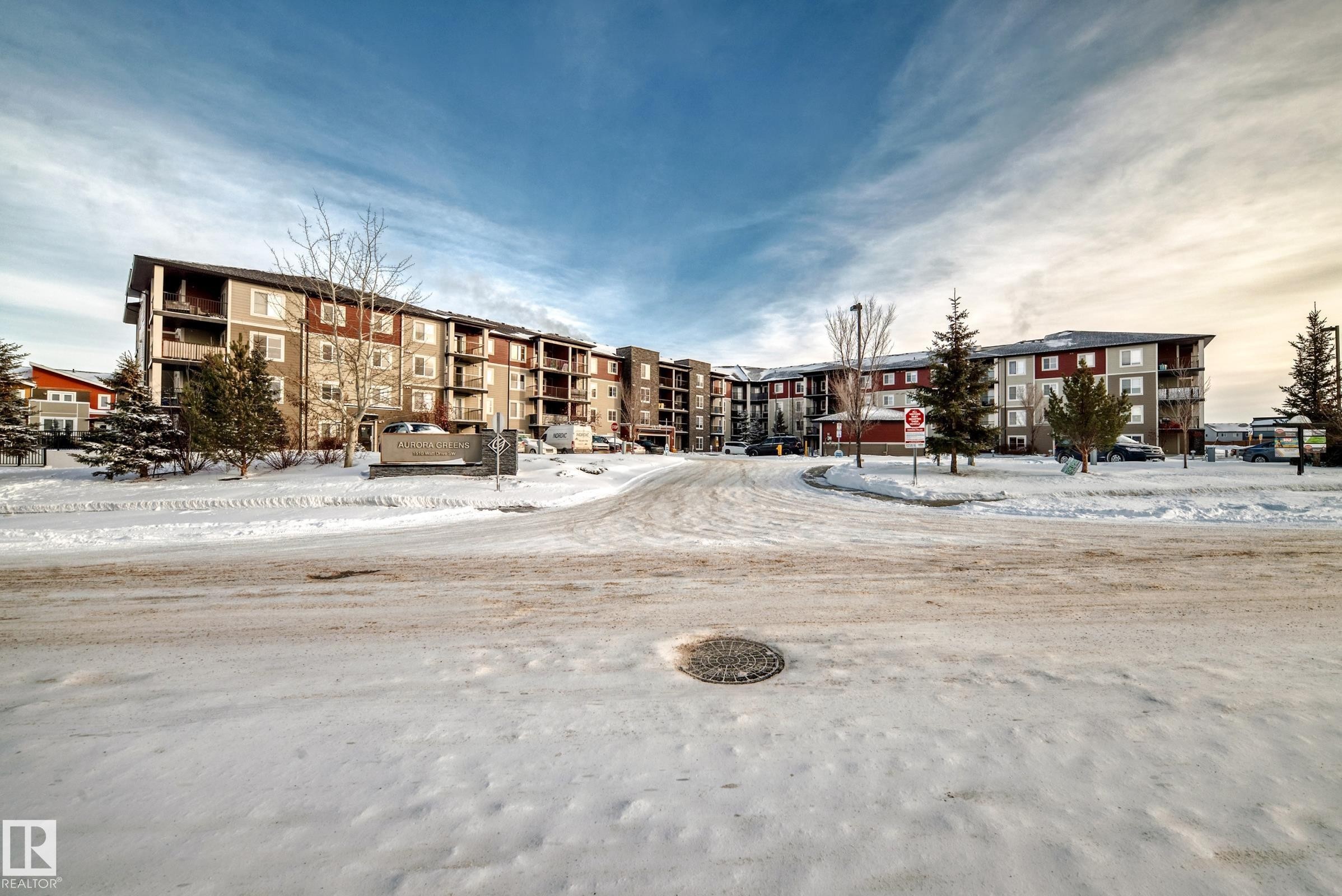 226 1510 Watt Drive, Edmonton, AB - Outdoor