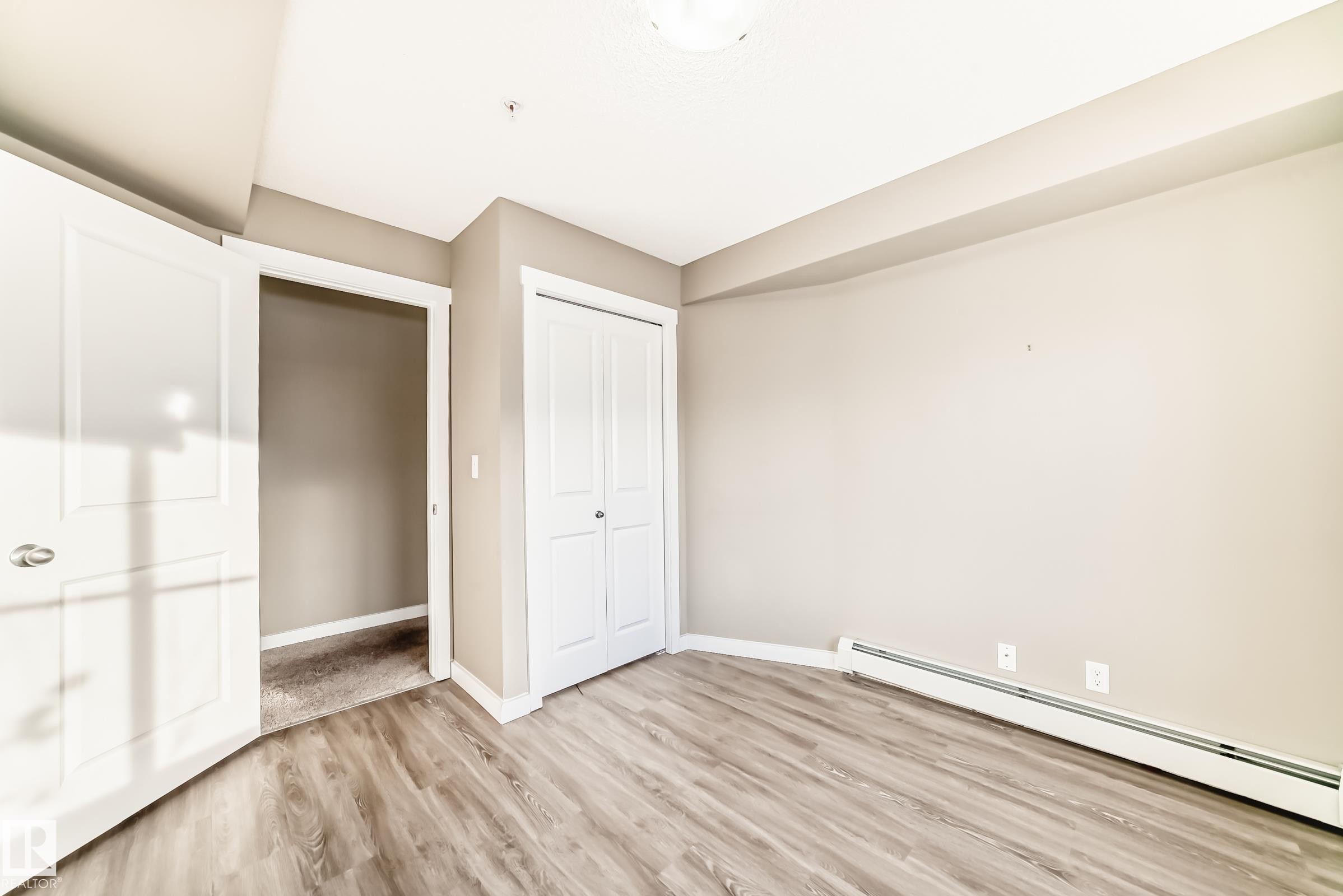226 1510 Watt Drive, Edmonton, AB - Indoor Photo Showing Other Room