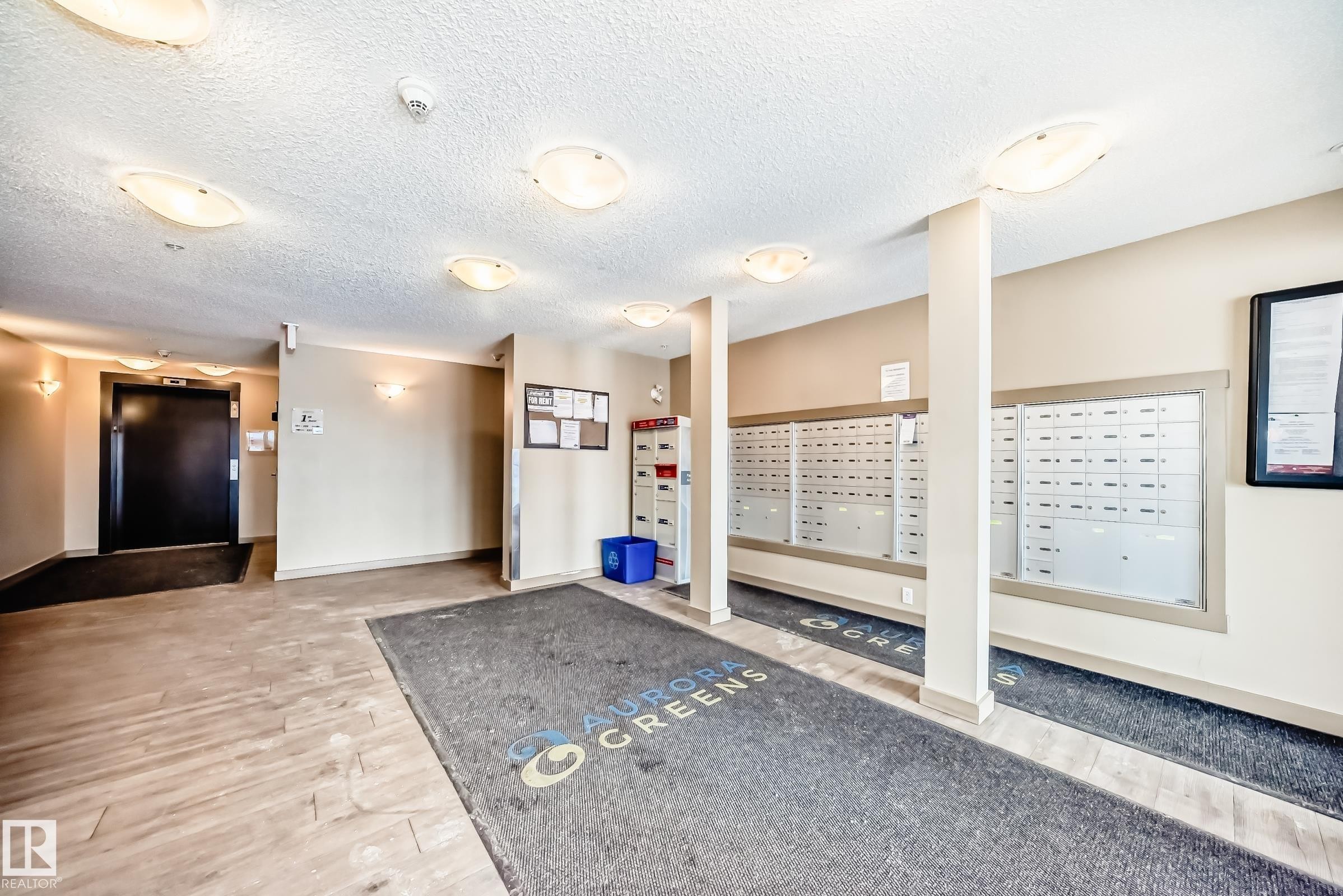 226 1510 Watt Drive, Edmonton, AB - Indoor Photo Showing Other Room