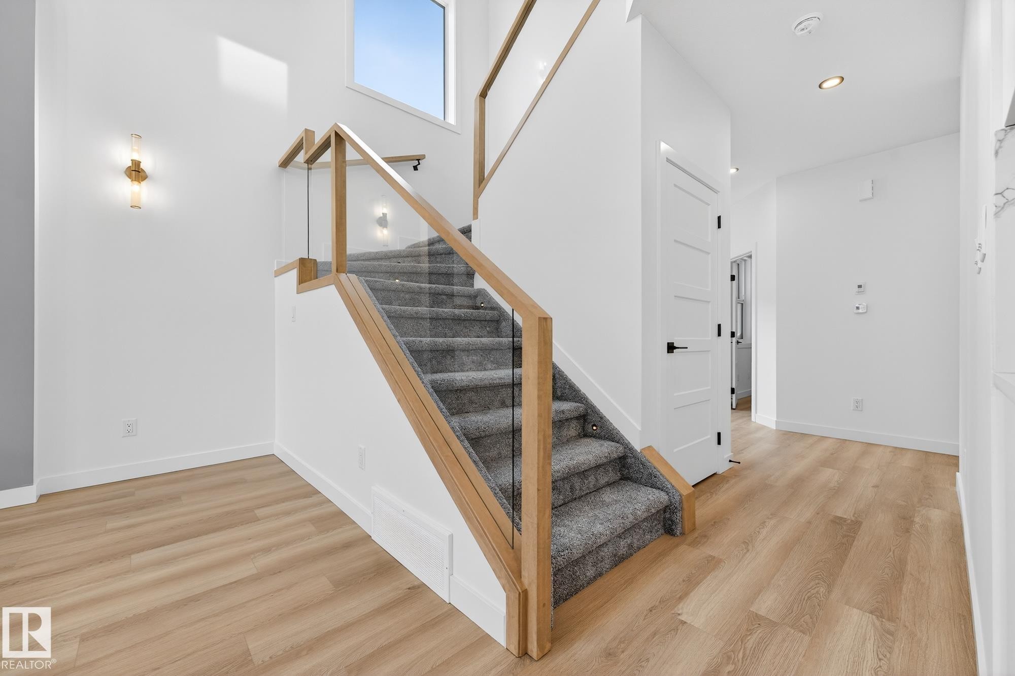 49 Eldridge Point, St. Albert, AB - Indoor Photo Showing Other Room