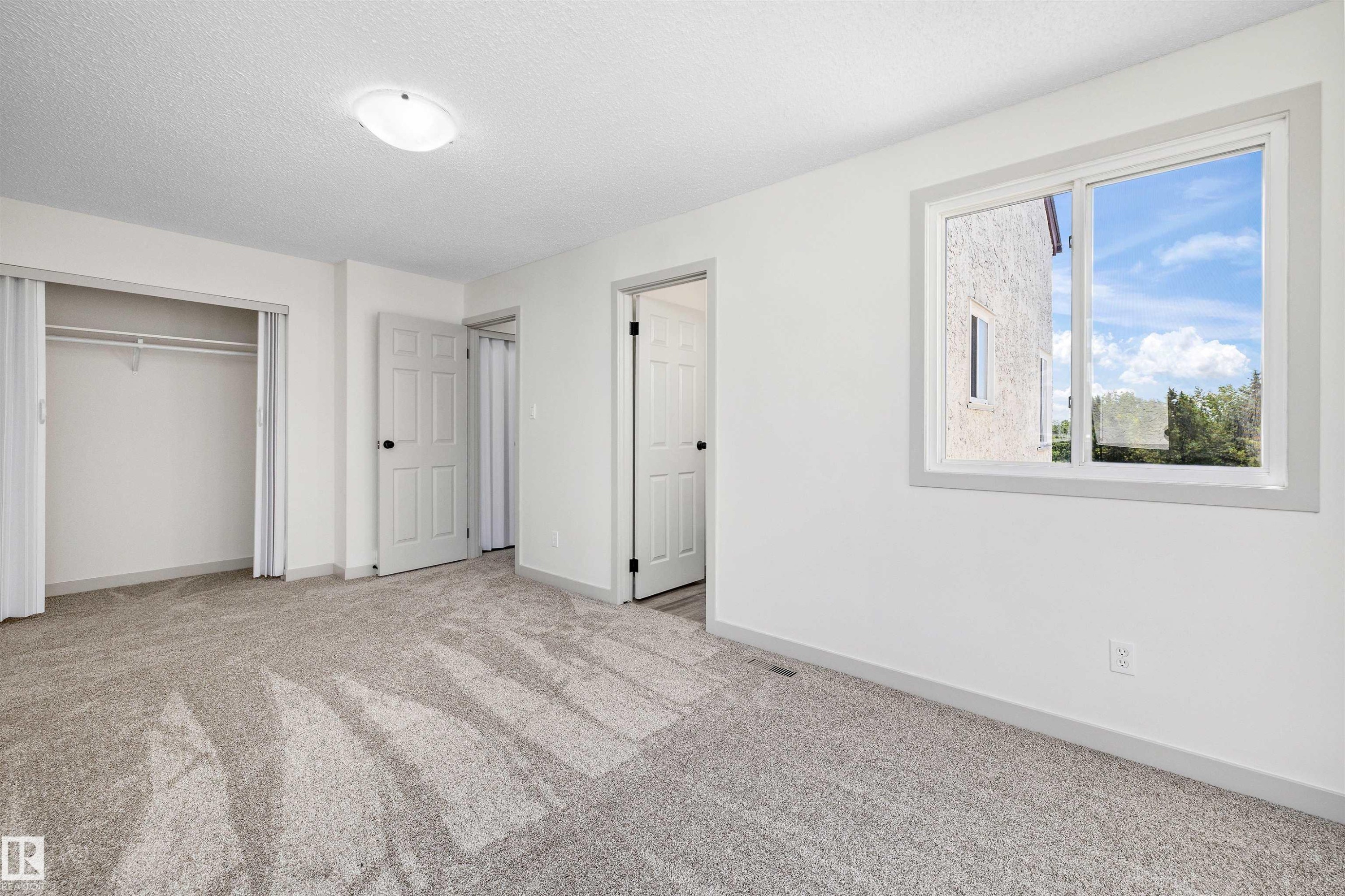 189 Lancaster Terrace, Edmonton, AB - Indoor Photo Showing Other Room