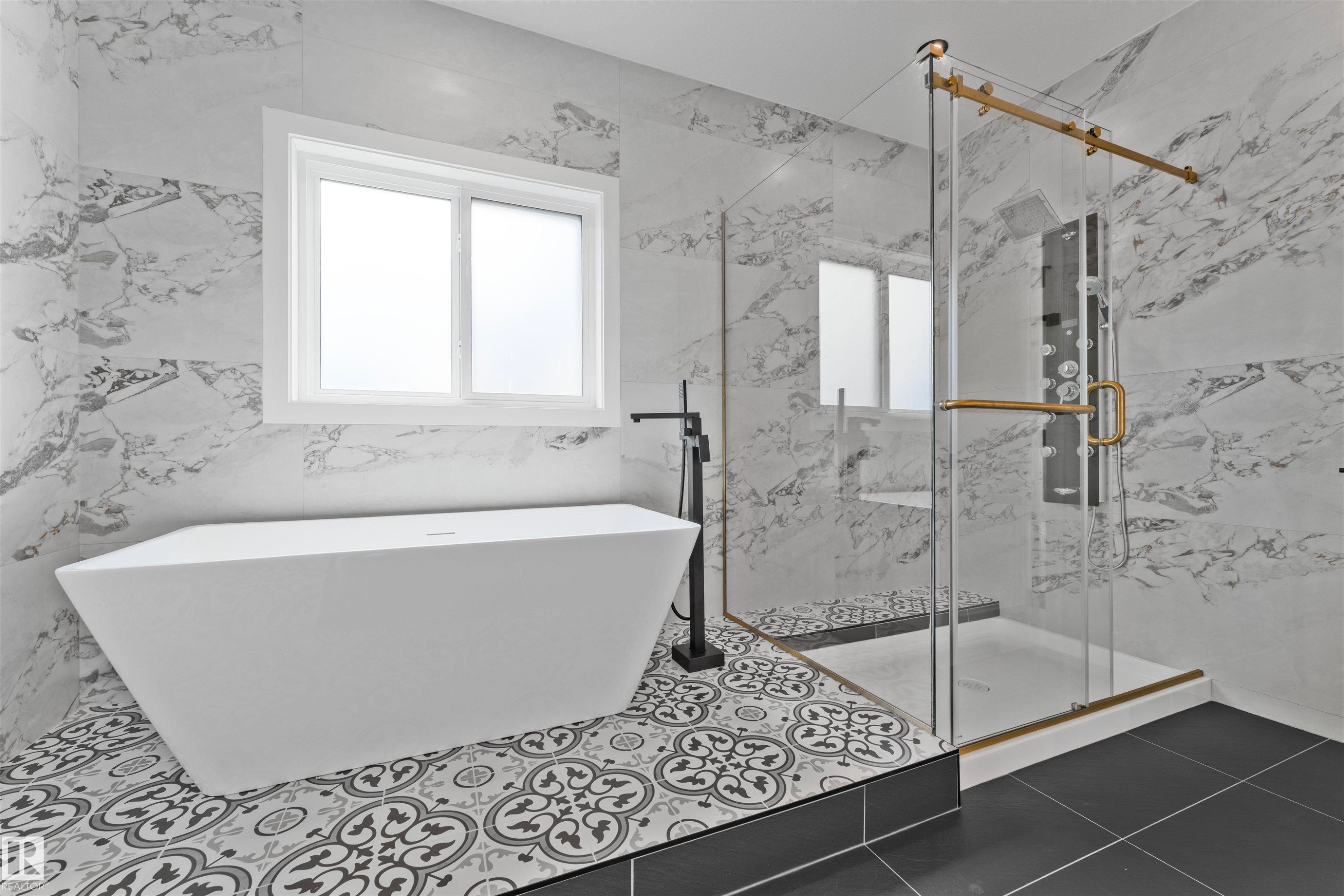 57 Eldridge Point(E), St. Albert, AB - Indoor Photo Showing Bathroom