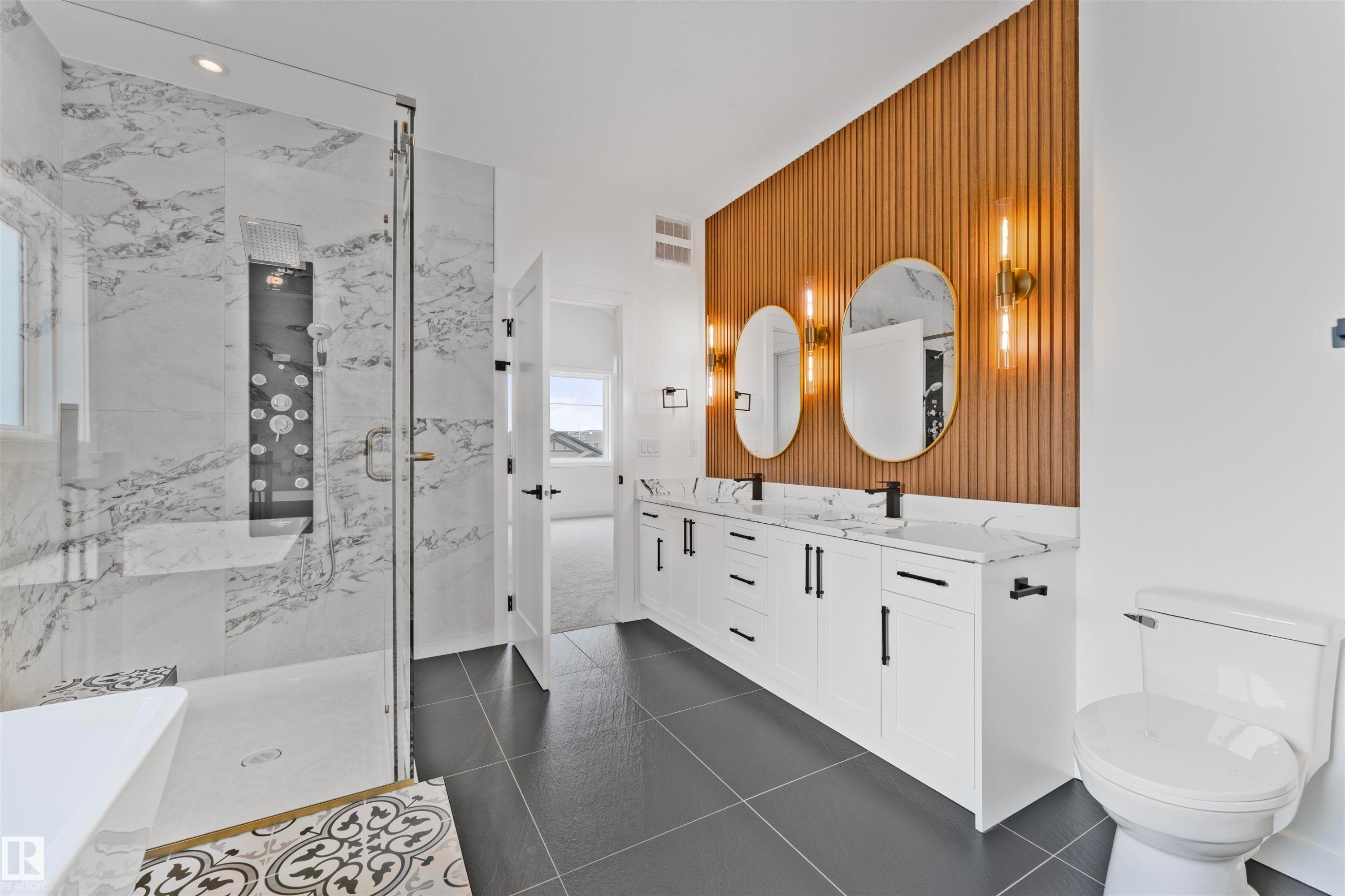 57 Eldridge Point(E), St. Albert, AB - Indoor Photo Showing Bathroom