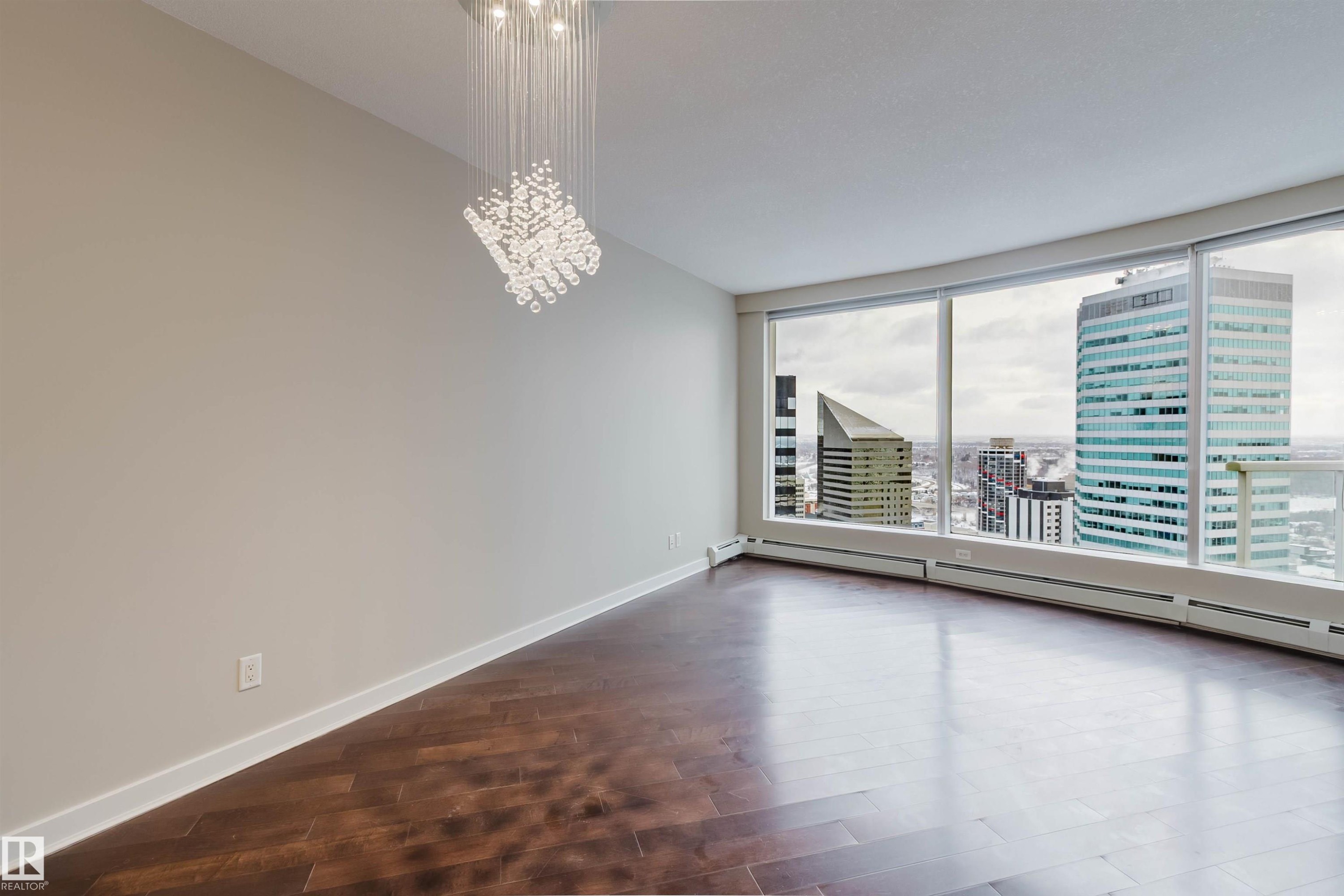 Edmonton, AB - Indoor Photo Showing Other Room