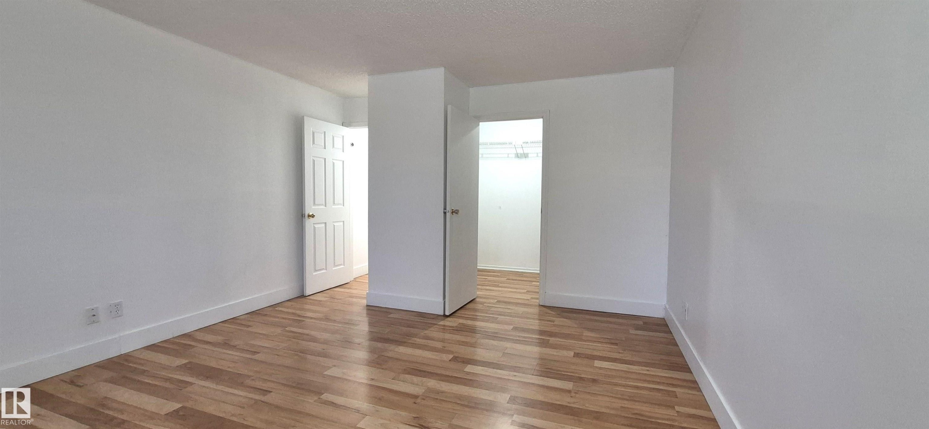 3619 30 Avenue, Edmonton, AB - Indoor Photo Showing Other Room