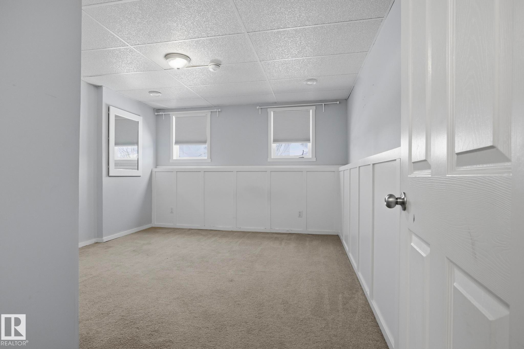 225 Brookview Way, Stony Plain, AB - Indoor Photo Showing Other Room