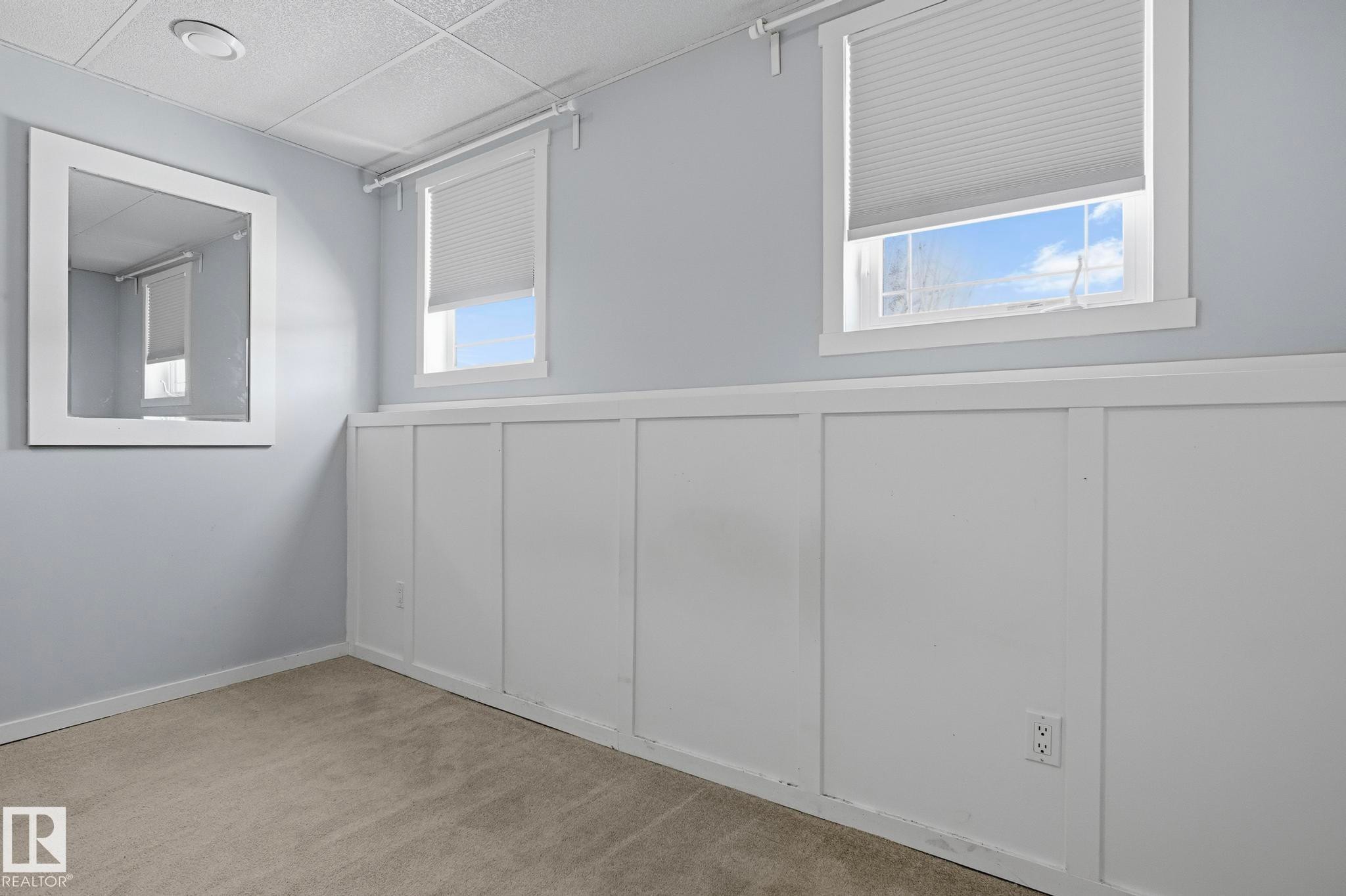 225 Brookview Way, Stony Plain, AB - Indoor Photo Showing Other Room