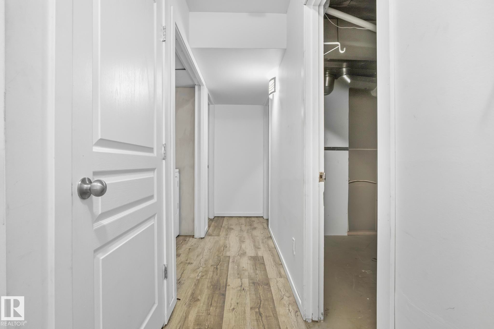 225 Brookview Way, Stony Plain, AB - Indoor Photo Showing Other Room