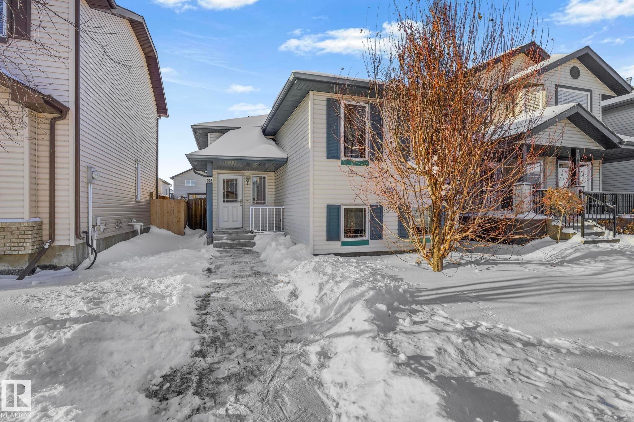 225 Brookview Way, Stony Plain, AB - Outdoor